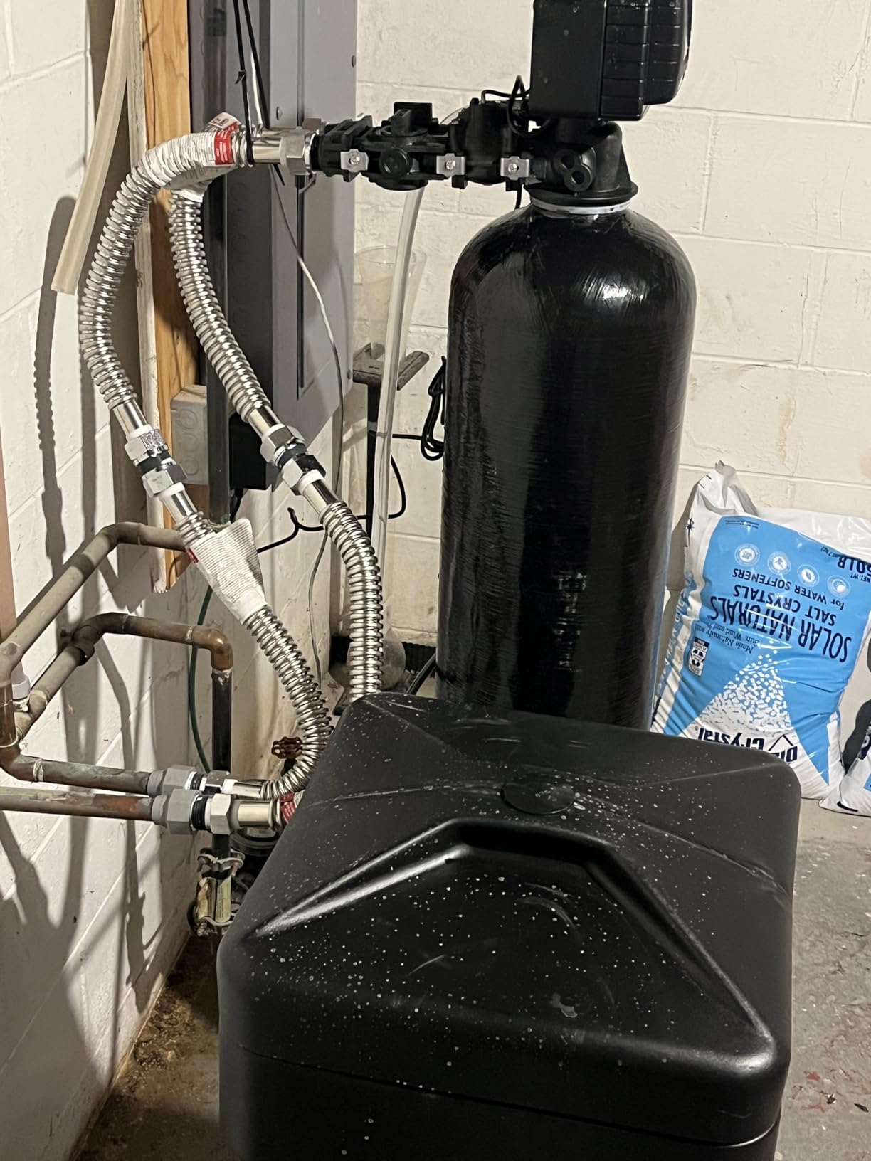 Fleck 5600 SXT Whole House Water Softener 32,000 Grains Ships Loaded With Resin In Tank Customer Review Fleck 5600 SXT Whole House Water Softener 32,000 Grains Ships Loaded With Resin In Tank - Customer Photo 1