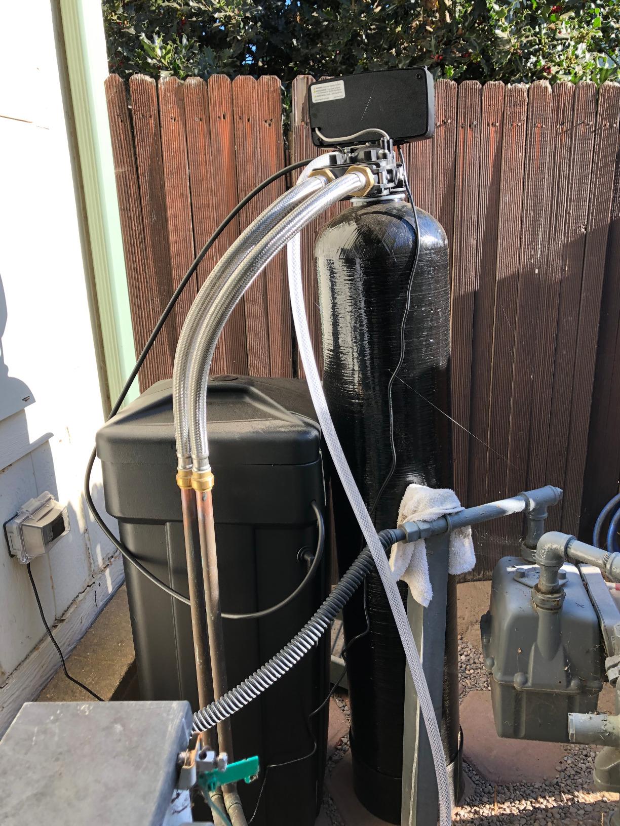 Fleck 5600 SXT Whole House Water Softener 32,000 Grains Ships Loaded With Resin In Tank Customer Review Fleck 5600 SXT Whole House Water Softener 32,000 Grains Ships Loaded With Resin In Tank - Customer Photo 2