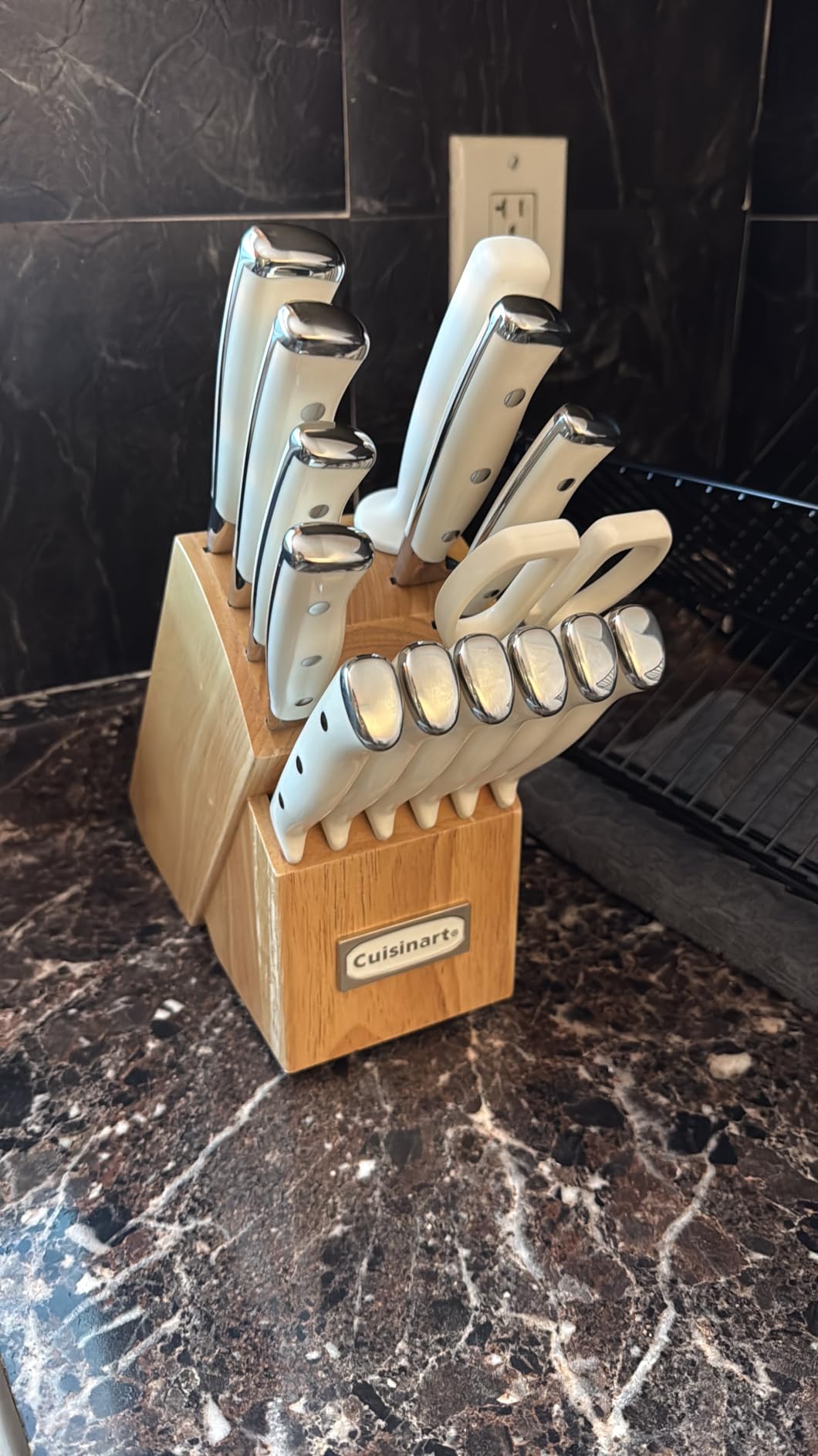 Cuisinart 15-Piece Knife Set with Block, High Carbon Stainless Steel, Forged Triple Rivet, White, C77WTR-15P customer photo 1
