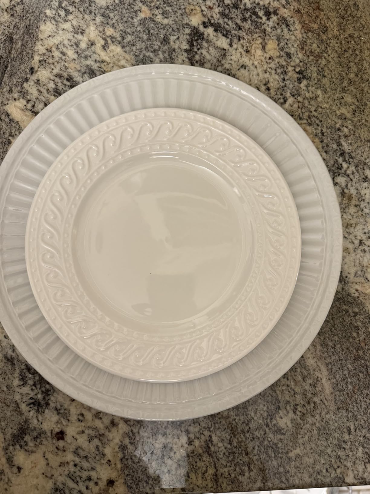Pfaltzgraff Sylvia 32-Piece White Dinnerware Set, Service for 8, Durable Stoneware Plates, Bowls, and Mugs, Microwave and Dishwasher Safe Customer Review Pfaltzgraff Sylvia 32-Piece White Dinnerware Set, Service for 8, Durable Stoneware Plates, Bowls, and Mugs, Microwave and Dishwasher Safe - Customer Photo 1