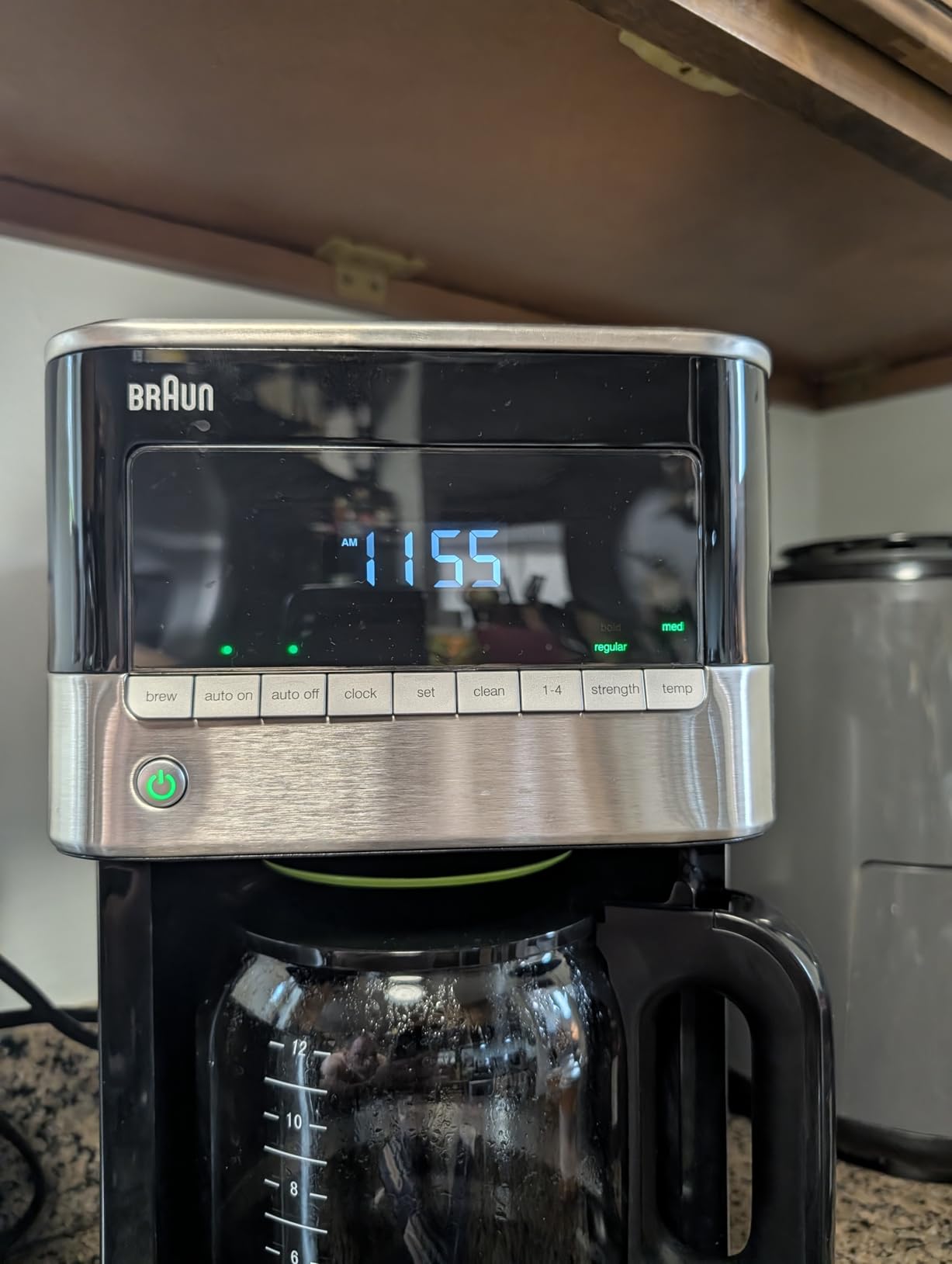 Braun BrewSense 12 Cup Drip Coffee Maker - Pause & Pour Mid Brew, Coffee Machine with 24-Hour Timer & Clock, Bold & Regular Strength, 1-4 Cup Functions, Self Clean, Auto Shutoff, Stainless Steel - Customer Photo 1