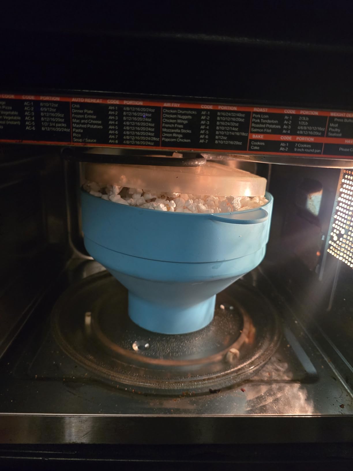 The Original Salbree Collapsible Silicone Microwave Popcorn Popper Maker Machine, Microwavable Bowl Holds 16 Cups, Uses Hot Air and Oil Always Optional - The Most Colors Available (Blue) - Customer Photo 1