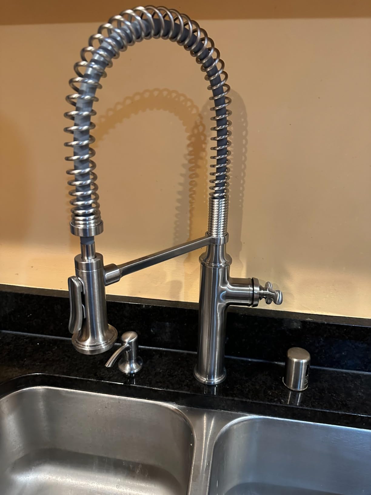Kohler K-R10651-SD-VS Sous Kitchen Sink Faucet, Vibrant Stainless Customer Review Kohler K-R10651-SD-VS Sous Kitchen Sink Faucet, Vibrant Stainless - Customer Photo 2