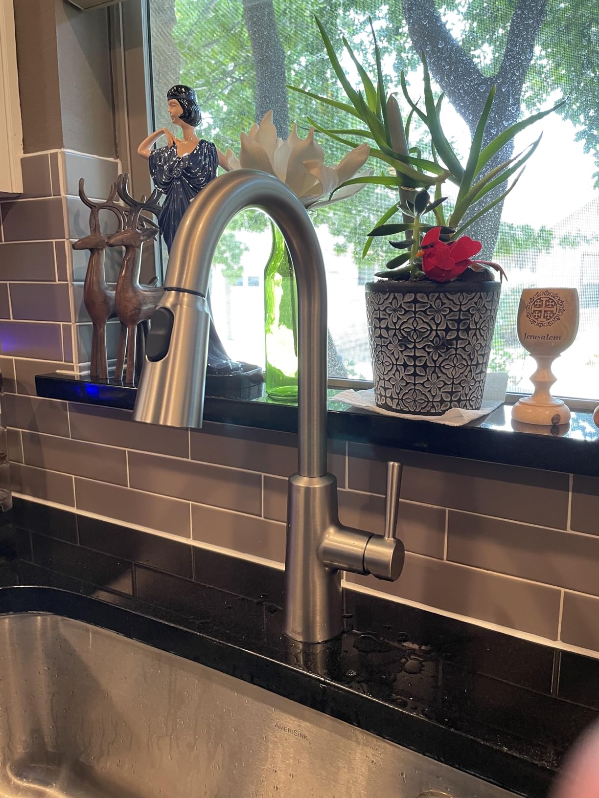 Moen Riley Spot Resist Stainless One-Handle Modern Pulldown Kitchen Faucet Featuring Power Clean and Reflex Docking System for the Spray Head, 7402SRS - Customer Photo 2