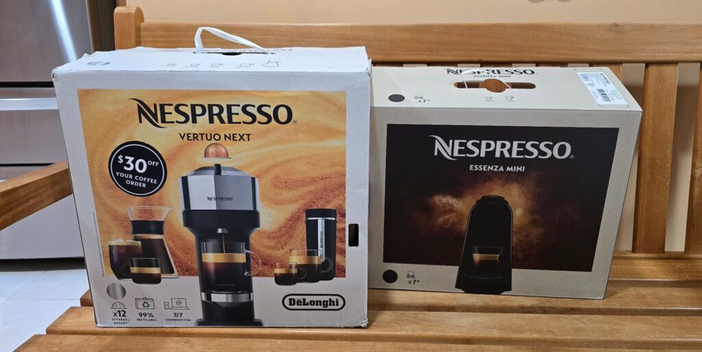 Nespresso Essenza Mini Coffee and Espresso Machine by De'Longhi, 1150 watts, 110ml, Black Customer Review Best Espresso Capsule Machine