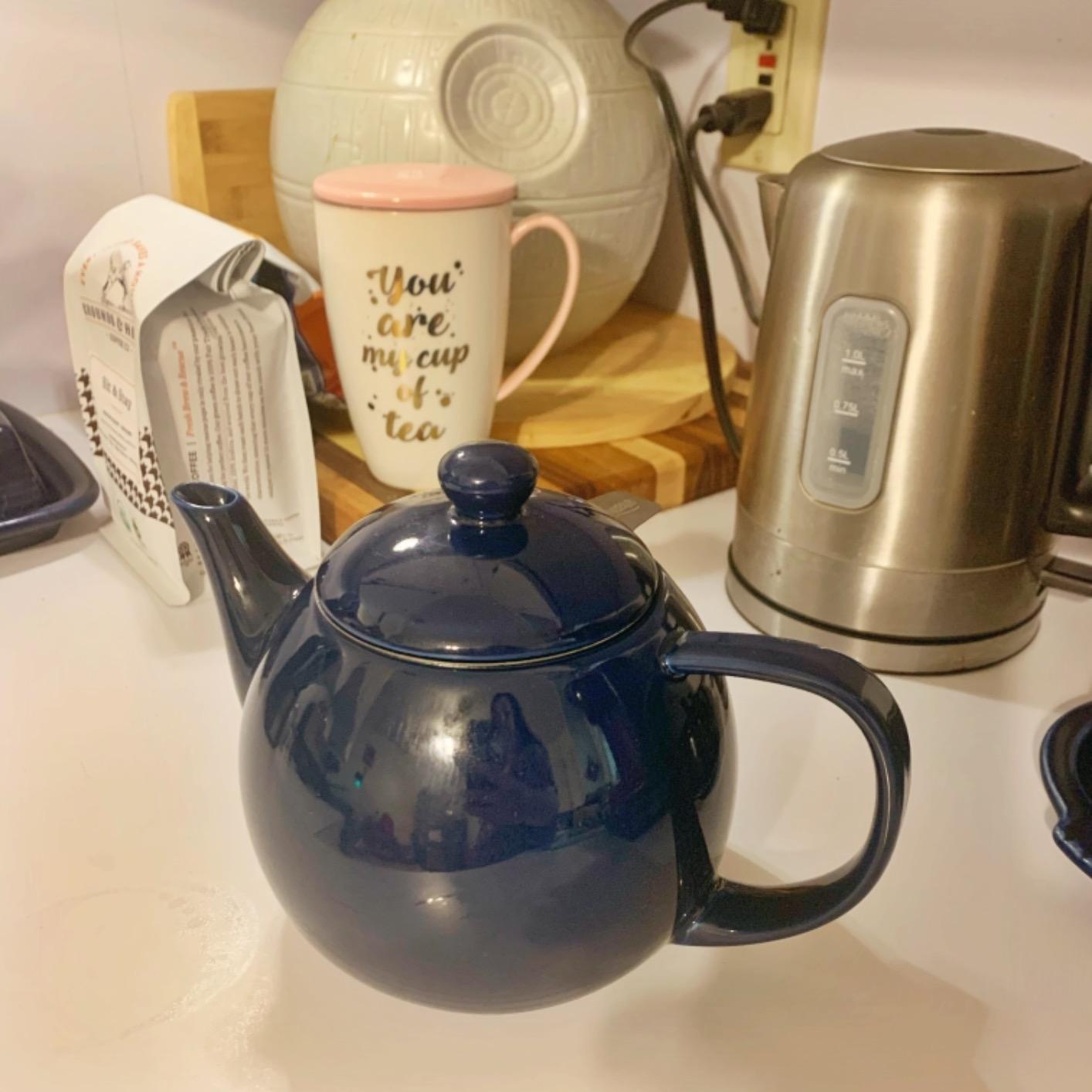 Sweese Teapots for Tea, 27 oz Porcelain Tea pot with Removable Stainless Steel Infuser, Tea Pots for Loose Tea - White Customer Review Sweese Teapots for Tea, 27 oz Porcelain Tea pot with Removable Stainless Steel Infuser, Tea Pots for Loose Tea - White - Customer Photo 2