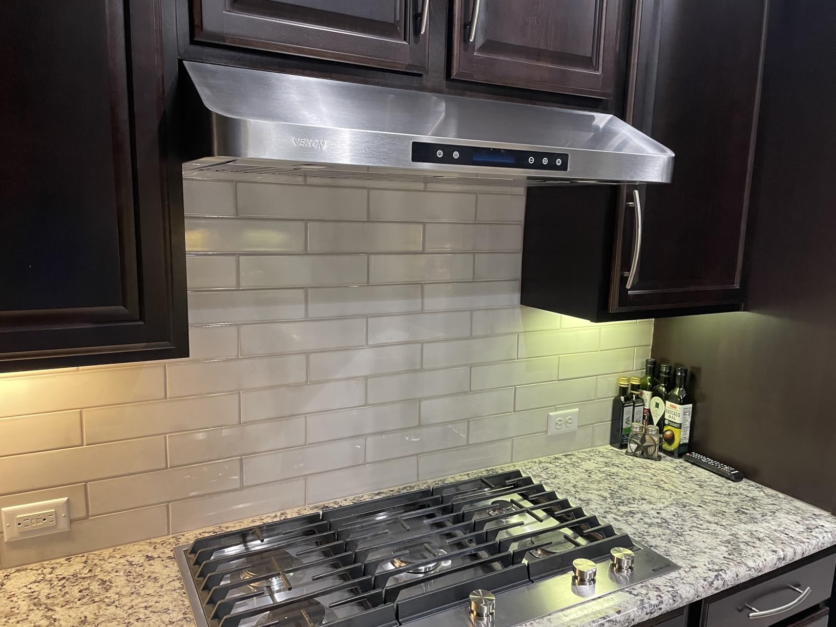 EKON 42 inches Under Cabinet Range Hood, 900 CFM Stainless Steel Kitchen Chimney Vent, 4 Speed Touch Screen Control With Remote 2Pcs 3W LED lights Dishwasher-safe Filters Fan Timer Customer Review EKON 42 inches Under Cabinet Range Hood, 900 CFM Stainless Steel Kitchen Chimney Vent, 4 Speed Touch Screen Control With Remote 2Pcs 3W LED lights Dishwasher-safe Filters Fan Timer - Customer Photo 1
