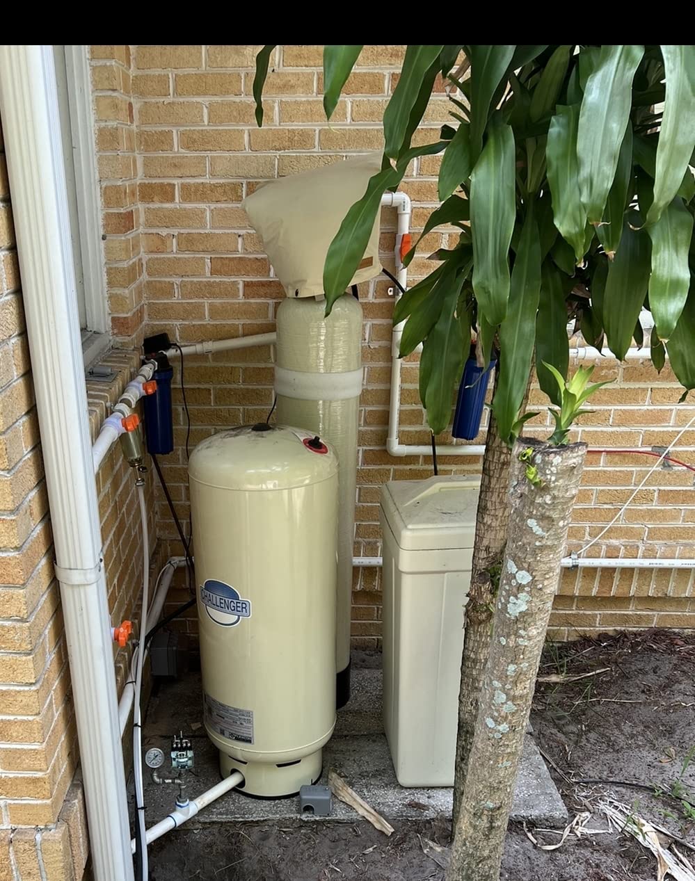 DURAWATER Iron Eater 48K Combination Water Softener & Iron Filter with Fleck 5600SXT Digital Metered Valve - Treat Whole House up to (3/4 DURAWATER Iron Eater 48K Combination Water Softener & Iron Filter with Fleck 5600SXT Digital Metered Valve - Treat Whole House up to (3/4