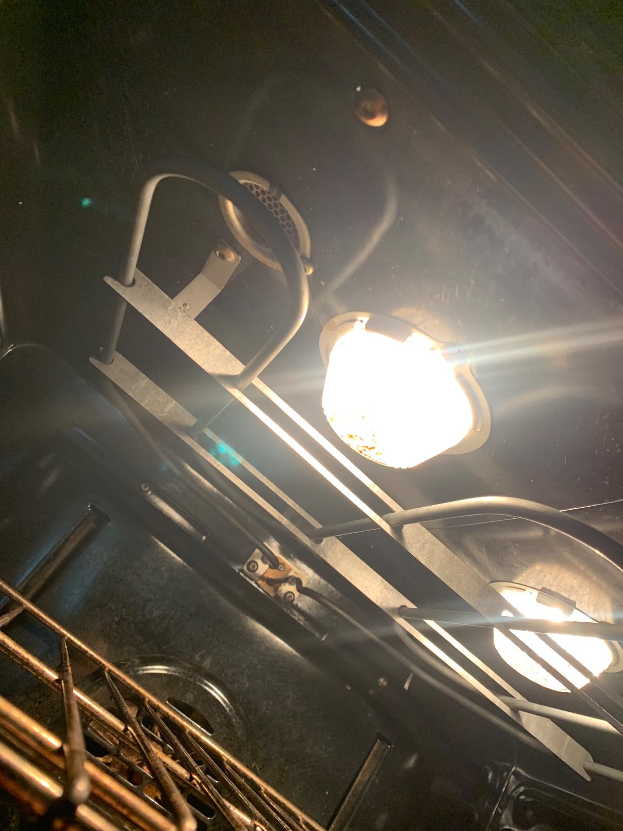 Jslinter 40 watt Appliance Oven Light Bulb - High Temp - 120v Clear - 415 Lumens - E26/E27 Medium Brass Base - G45 4-Pack - Customer Photo 2