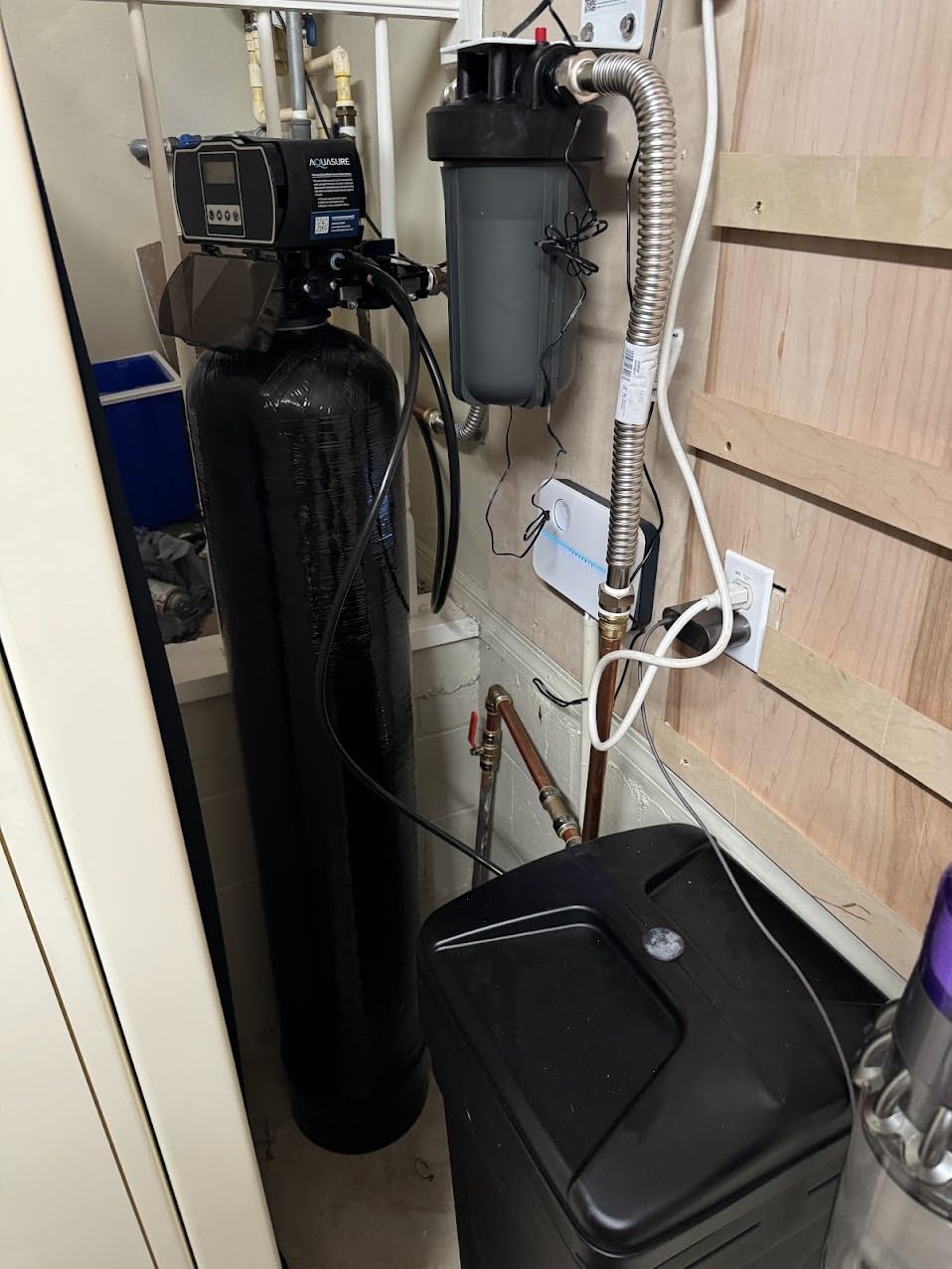 Aquasure Harmony Series 64,000 Grains Whole House Water Softener - Reduces Hardness & Minerals, For 4+ Bathrooms Customer Review Aquasure Harmony Series 64,000 Grains Whole House Water Softener - Reduces Hardness & Minerals, For 4+ Bathrooms - Customer Photo 1