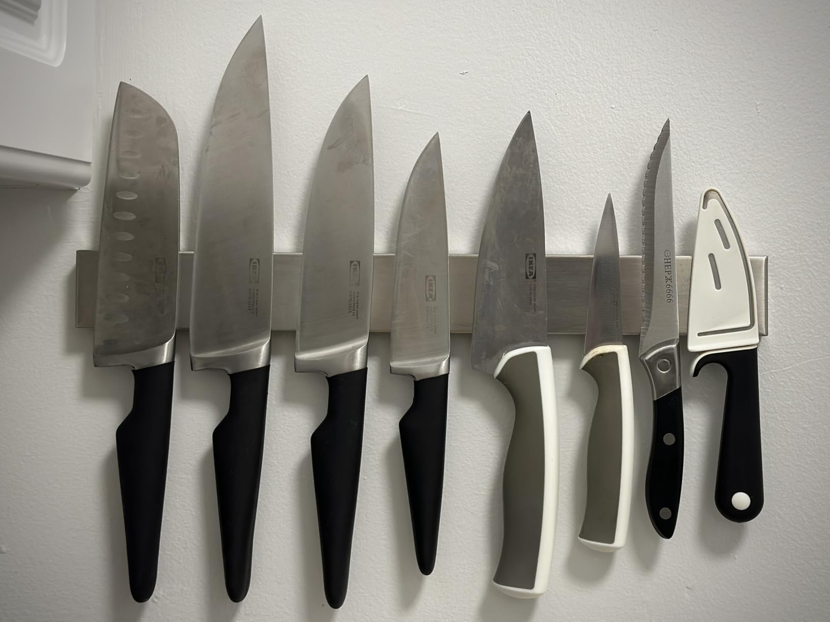 CUCINO Magnetic Knife Holder for Wall 16 CUCINO Magnetic Knife Holder for Wall 16