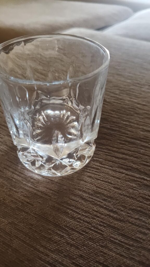 KANARS Old Fashioned Whiskey Glasses with Luxury Box - 10 Oz Rocks Barware For Scotch, Bourbon, Liquor and Cocktail Drinks - Set of 4 - Men Gift Customer Review Best Crystal Old Fashioned Glasses