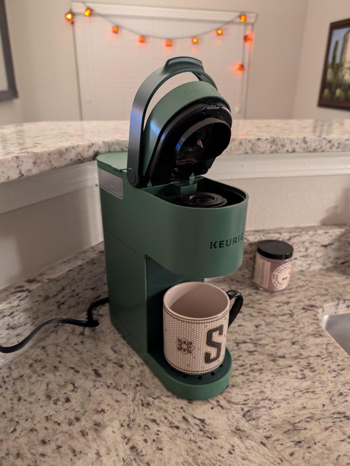 Keurig K-Mini Single Serve K-Cup Pod Coffee Maker, 6 to 12oz Brew size, with Cord Storage, Perfect for Small Spaces, Studio Gray - Customer Photo 1