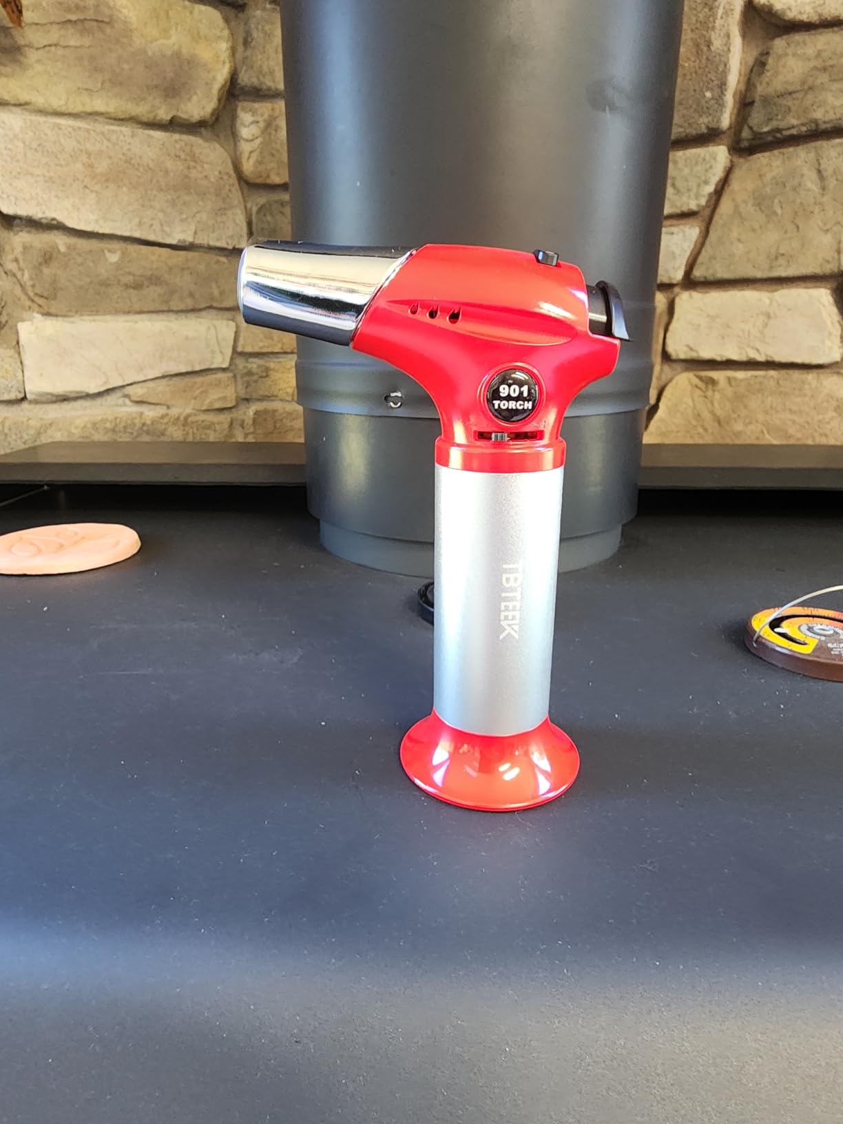 TBTEEK Butane Torch, Kitchen Torch Cooking Torch with Safety Lock & Adjustable Flame for Cooking, BBQ, Baking, Brulee, Creme, DIY Soldering(Butane Not Included) Customer Review TBTEEK Butane Torch, Kitchen Torch Cooking Torch with Safety Lock & Adjustable Flame for Cooking, BBQ, Baking, Brulee, Creme, DIY Soldering(Butane Not Included) - Customer Photo 1