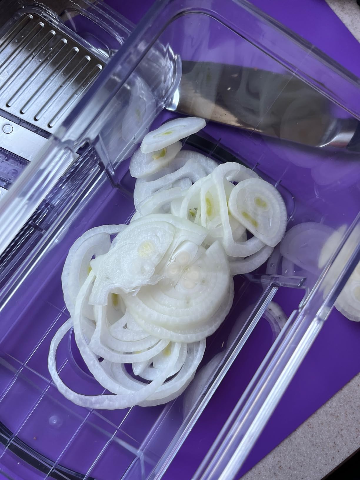 Fullstar XL Vegetable Chopper & Mandoline Slicer – Vegetable, Onion, Potato, Food, Veggie & Fruit Slicer, Dicer & Spiralizer with Pull-Out Catch Tray, Kitchen Gadgets & Gifts (6-in-1, Black/White) Customer Review Fullstar XL Vegetable Chopper & Mandoline Slicer – Vegetable, Onion, Potato, Food, Veggie & Fruit Slicer, Dicer & Spiralizer with Pull-Out Catch Tray, Kitchen Gadgets & Gifts (6-in-1, Black/White) - Customer Photo 2
