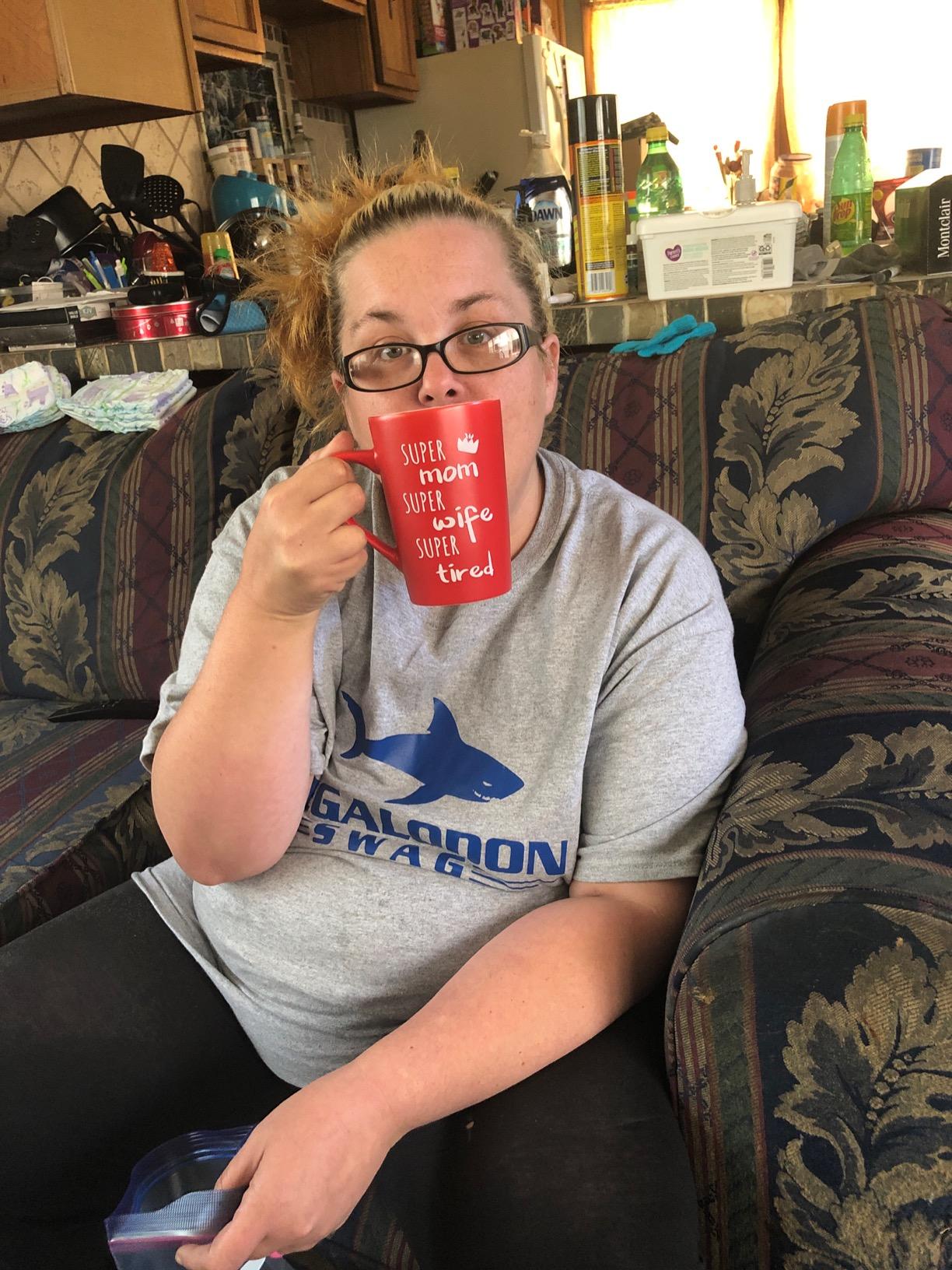 Mothers Day Gifts Funny Cat Mom Coffee Mug Christmas Gifts, Best Cat Mom Ever Cute Cup from Daughter or Son, Red 12 Oz - Customer Photo 1
