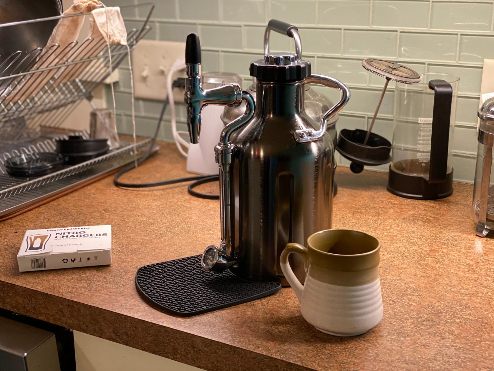 GrowlerWerks uKeg Nitro Cold Brew Coffee Maker, 50 oz, Black Chrome - Customer Photo 2