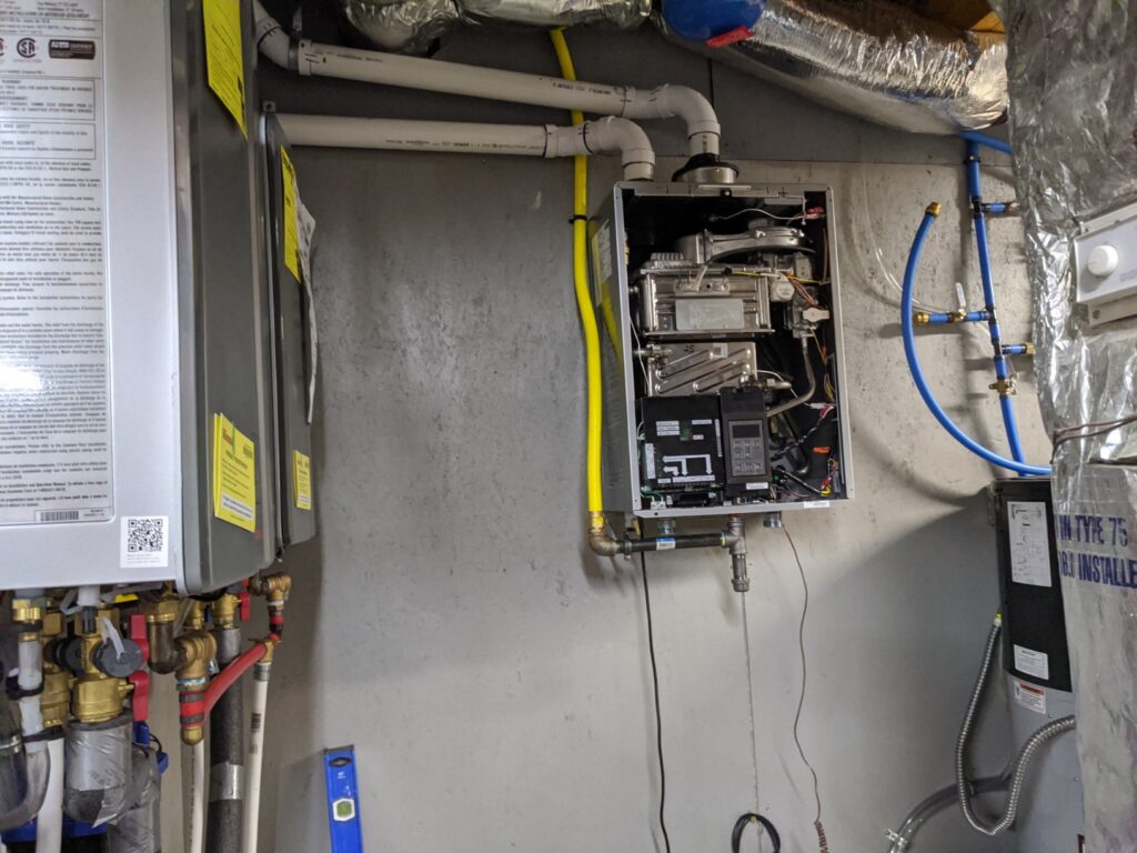 Rinnai i150SN Condensing Gas Boiler, Whole Home Natural Gas Heater with Space-Saving Design and Smart Features, (150K BTU) Customer Review Best Gas Combi Boiler