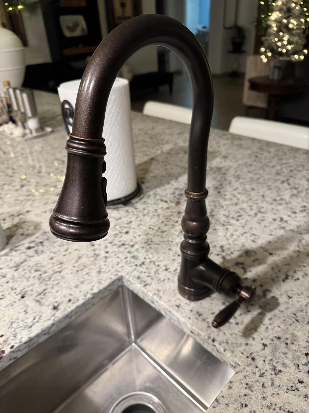 Moen Weymouth Oil Rubbed Bronze One Handle Spring Pulldown Kitchen Faucet, Farmhouse Kitchen Sink Faucet with Power Boost for a Faster Clean, S73104ORB Customer Review Moen Weymouth Oil Rubbed Bronze One Handle Spring Pulldown Kitchen Faucet, Farmhouse Kitchen Sink Faucet with Power Boost for a Faster Clean, S73104ORB - Customer Photo 1