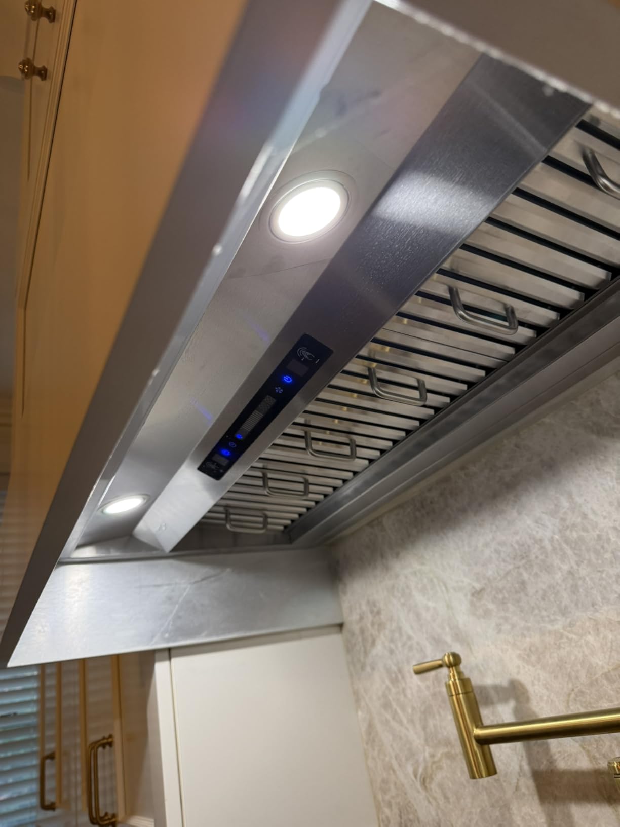 IKTCH 36 inch Built-in/Insert Range Hood 900 CFM, Ducted/Ductless Convertible Duct, Stainless Steel Kitchen Vent Hood with 2 Pcs Adjustable Lights and 3 Pcs Baffle Filters with Handlebar Customer Review IKTCH 36 inch Built-in/Insert Range Hood 900 CFM, Ducted/Ductless Convertible Duct, Stainless Steel Kitchen Vent Hood with 2 Pcs Adjustable Lights and 3 Pcs Baffle Filters with Handlebar - Customer Photo 1