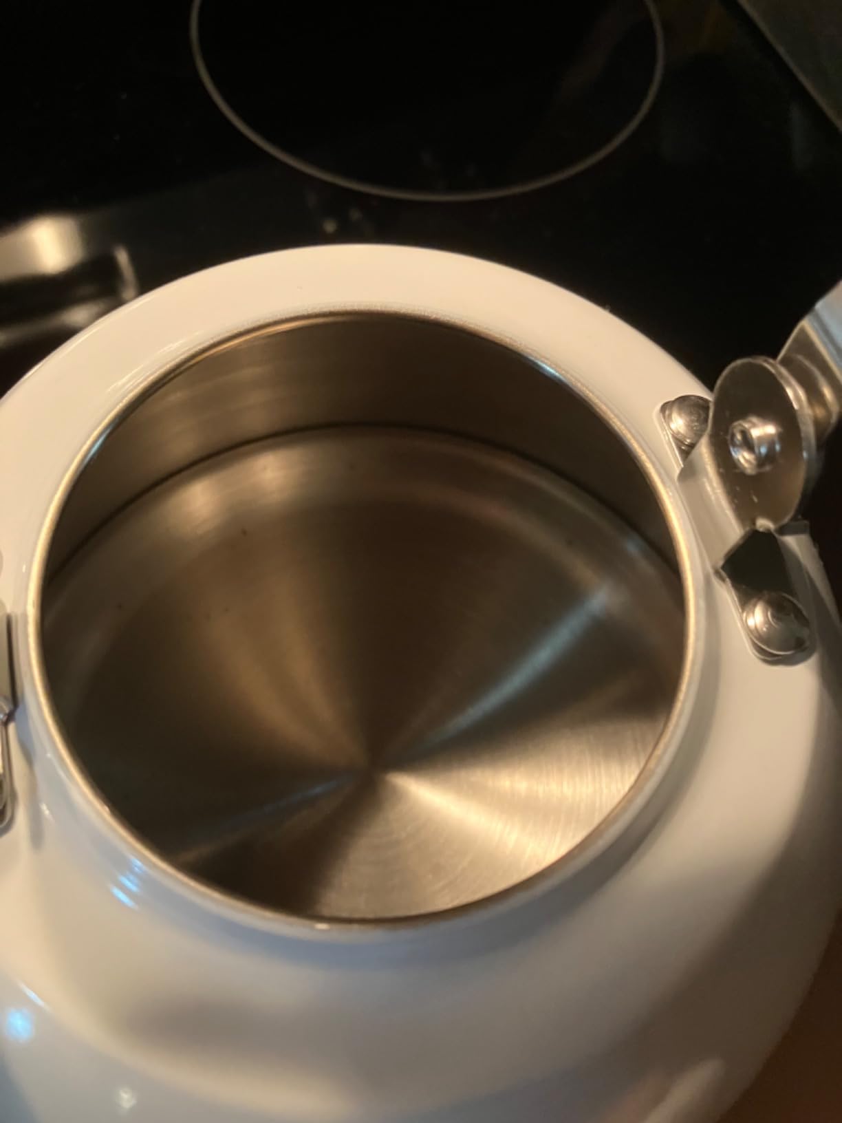ROCKURWOK Tea Kettle, Tea Pot with Cool Touch Ergonomic Handle, Teapot Food Grade Stainless Steel, Tea Kettle Stovetop, Kettle Teapot, Whistling Tea Kettle, Small Tea Kettles, 1.6 Quart (Yellow) Customer Review ROCKURWOK Tea Kettle, Tea Pot with Cool Touch Ergonomic Handle, Teapot Food Grade Stainless Steel, Tea Kettle Stovetop, Kettle Teapot, Whistling Tea Kettle, Small Tea Kettles, 1.6 Quart (Yellow) - Customer Photo 1