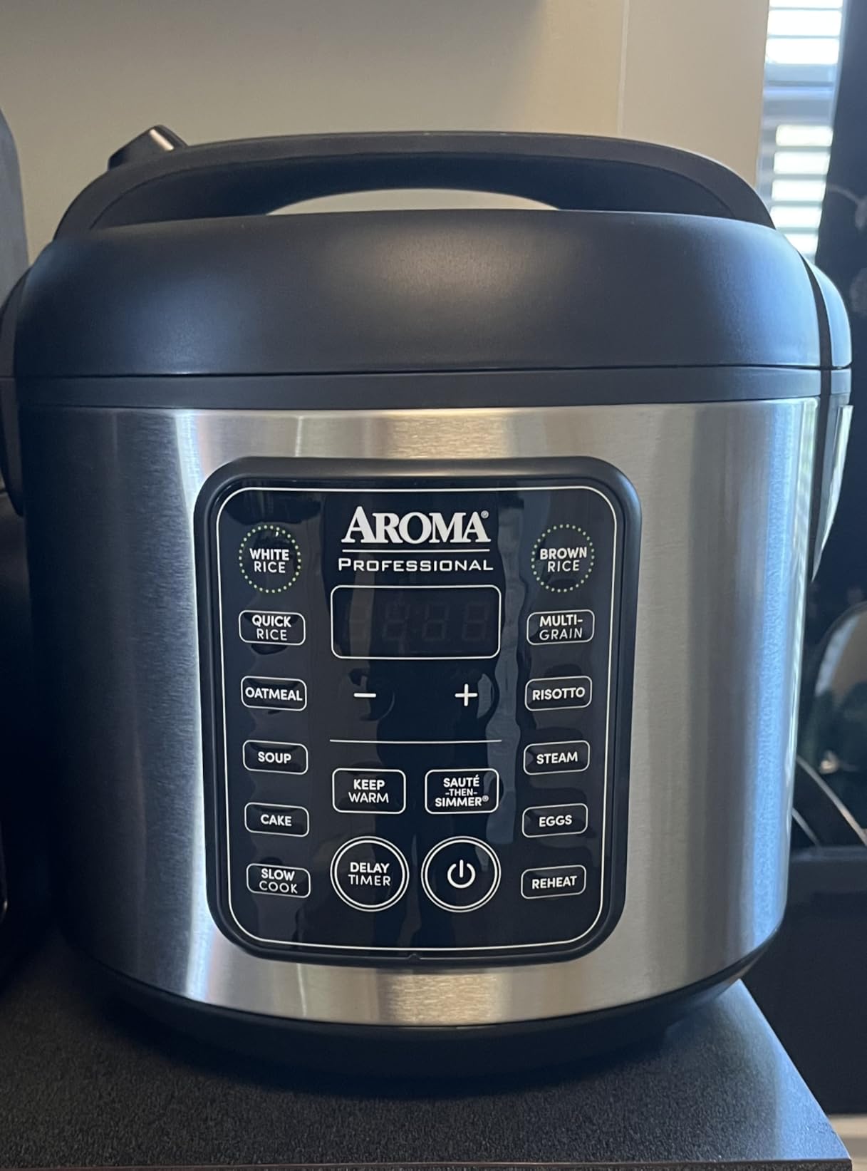 AROMA Professional Digital Rice Cooker, 10-Cup (Uncooked) / 20-Cup (Cooked), Multicooker, Slow Cooker, Steamer, Oatmeal Cooker, Egg Cooker, STS, 5 Qt, Black, ARC-5200SB - Customer Photo 2