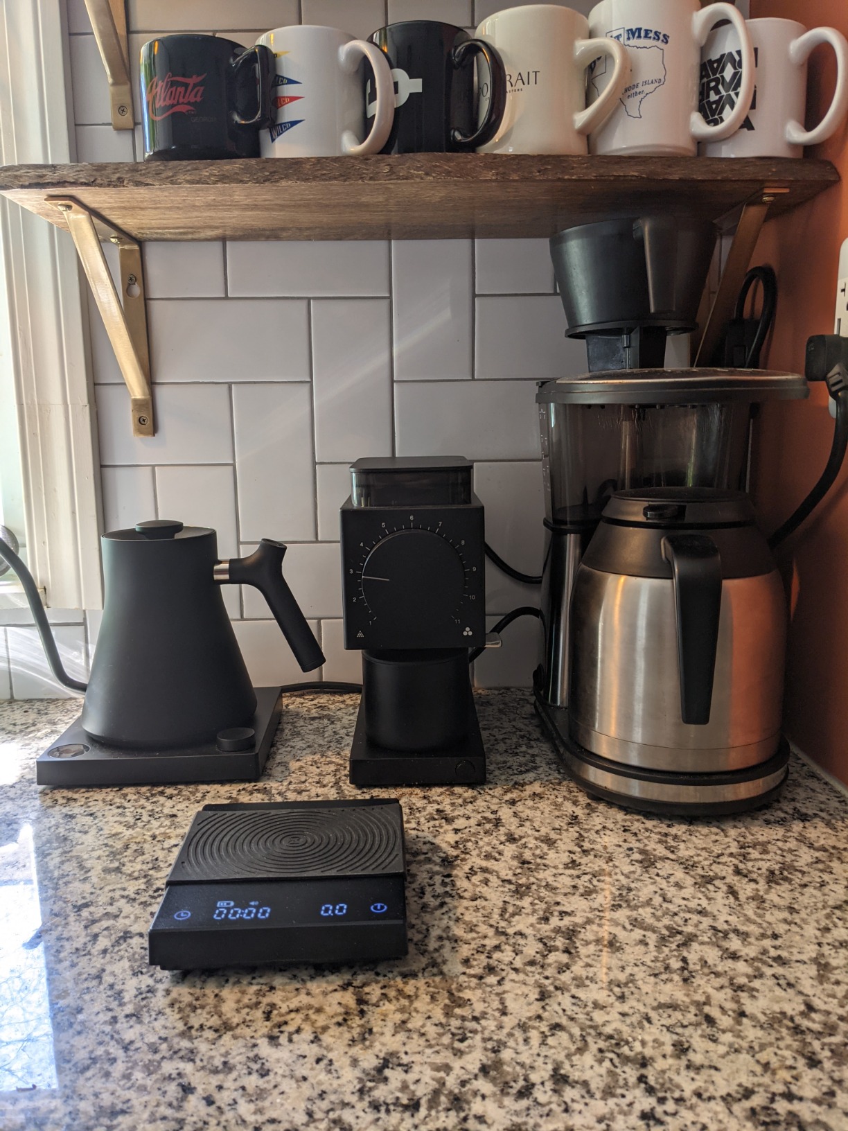 TIMEMORE Coffee Scale Basic 2.0 Electronic Espresso Scale with with Timer,2000 Grams and Water Flow Rate and Timer Function,Flow Rate Display 2024 Upgraded Version Customer Review TIMEMORE Coffee Scale Basic 2.0 Electronic Espresso Scale with with Timer,2000 Grams and Water Flow Rate and Timer Function,Flow Rate Display 2024 Upgraded Version - Customer Photo 2