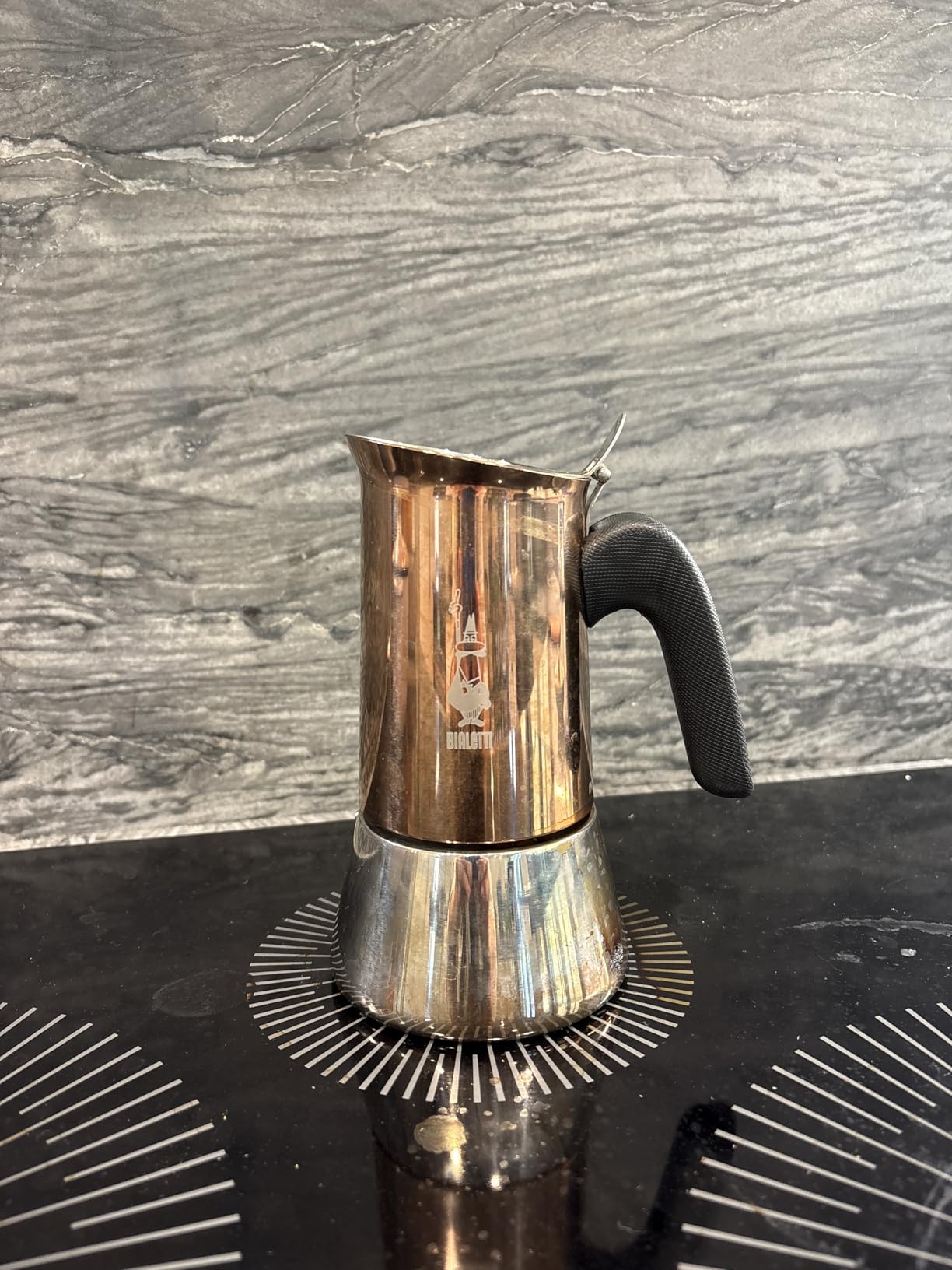 Bialetti - New Venus Induction, Stovetop Coffee Maker, Suitable for all Types of Hobs, Stainless Steel, 4 Cups (5.7 Oz), Silver customer photo 2