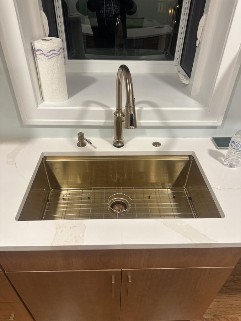 Sarlai 33 Kitchen Sink Undermount - 33 x 19 Inch Undermount Sink Ledge Workstation Deep Single Bowl 16 Gauge Stainless Steel Under Counter Kitchen Sinks Basin Customer Review Best Large Kitchen Sinks