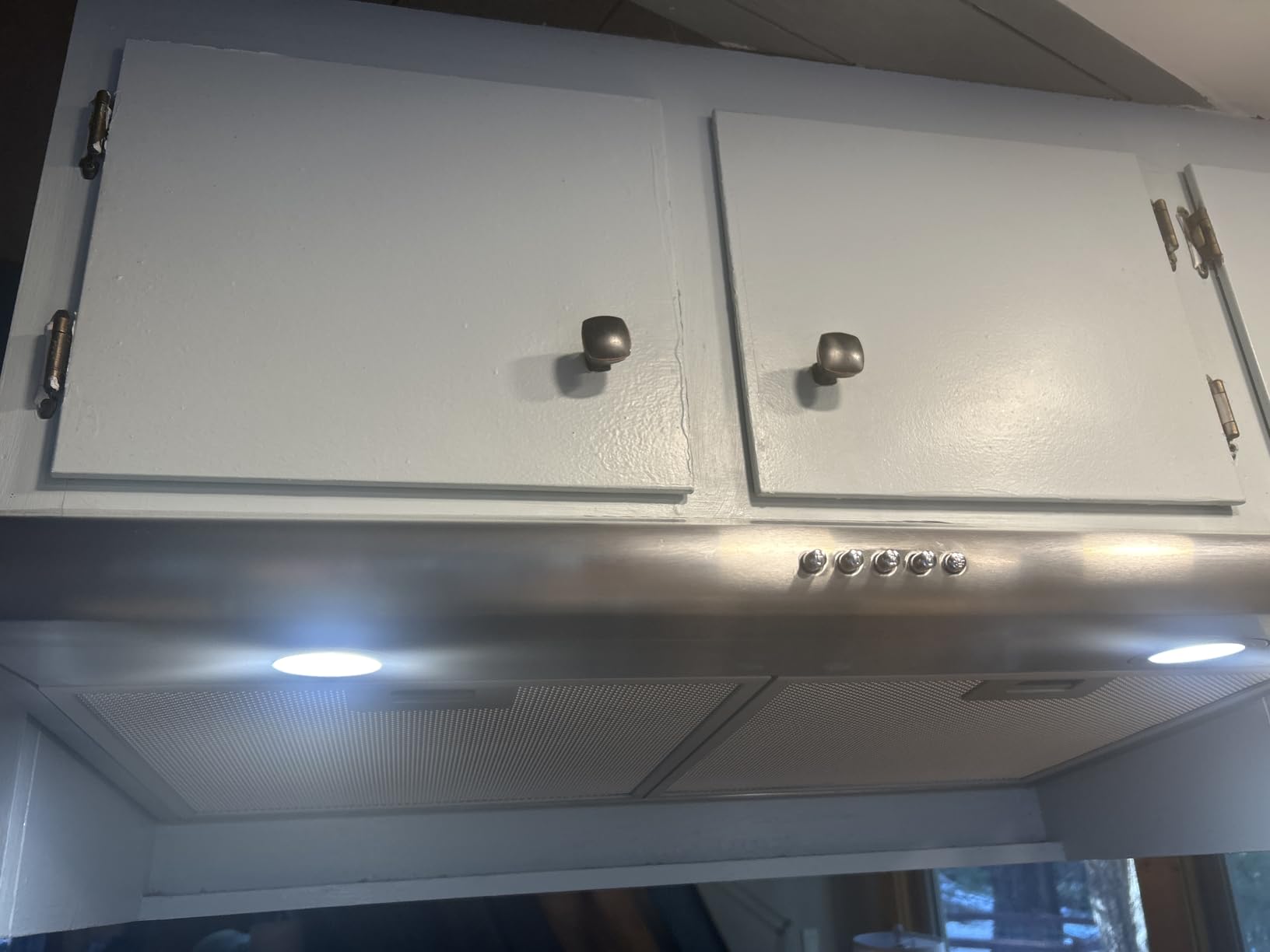 FIREGAS Under Cabinet Range Hood 36 inch with Ducted/Ductless Convertible, Slim Kitchen Vent Hood, LED Light, 3 Speed Exhaust Fan, Reusable Aluminum Filter, Push Button,Charcoal Filter Customer Review FIREGAS Under Cabinet Range Hood 36 inch with Ducted/Ductless Convertible, Slim Kitchen Vent Hood, LED Light, 3 Speed Exhaust Fan, Reusable Aluminum Filter, Push Button,Charcoal Filter - Customer Photo 1