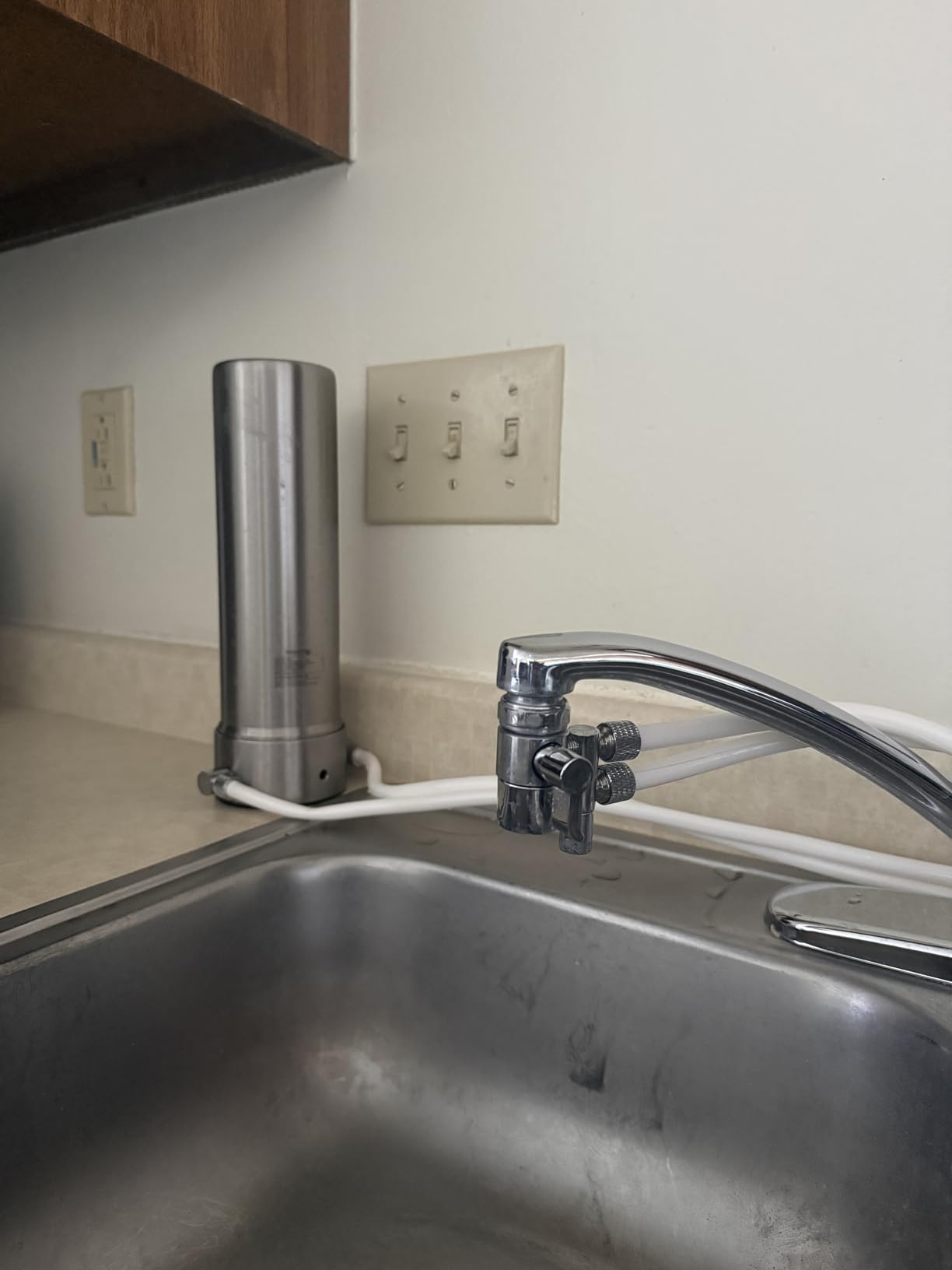 Waterdrop Water Filter for Sink Faucet, NSF/ANSI 42 Certified Countertop Water Filter System, 5-Stage Stainless Steel Faucet, 8000 Gallons, Reduces Heavy Metals and 99% Chlorine, WD-CTF-01(1 Filter) Customer Review Waterdrop Water Filter for Sink Faucet, NSF/ANSI 42 Certified Countertop Water Filter System, 5-Stage Stainless Steel Faucet, 8000 Gallons, Reduces Heavy Metals and 99% Chlorine, WD-CTF-01(1 Filter) - Customer Photo 1