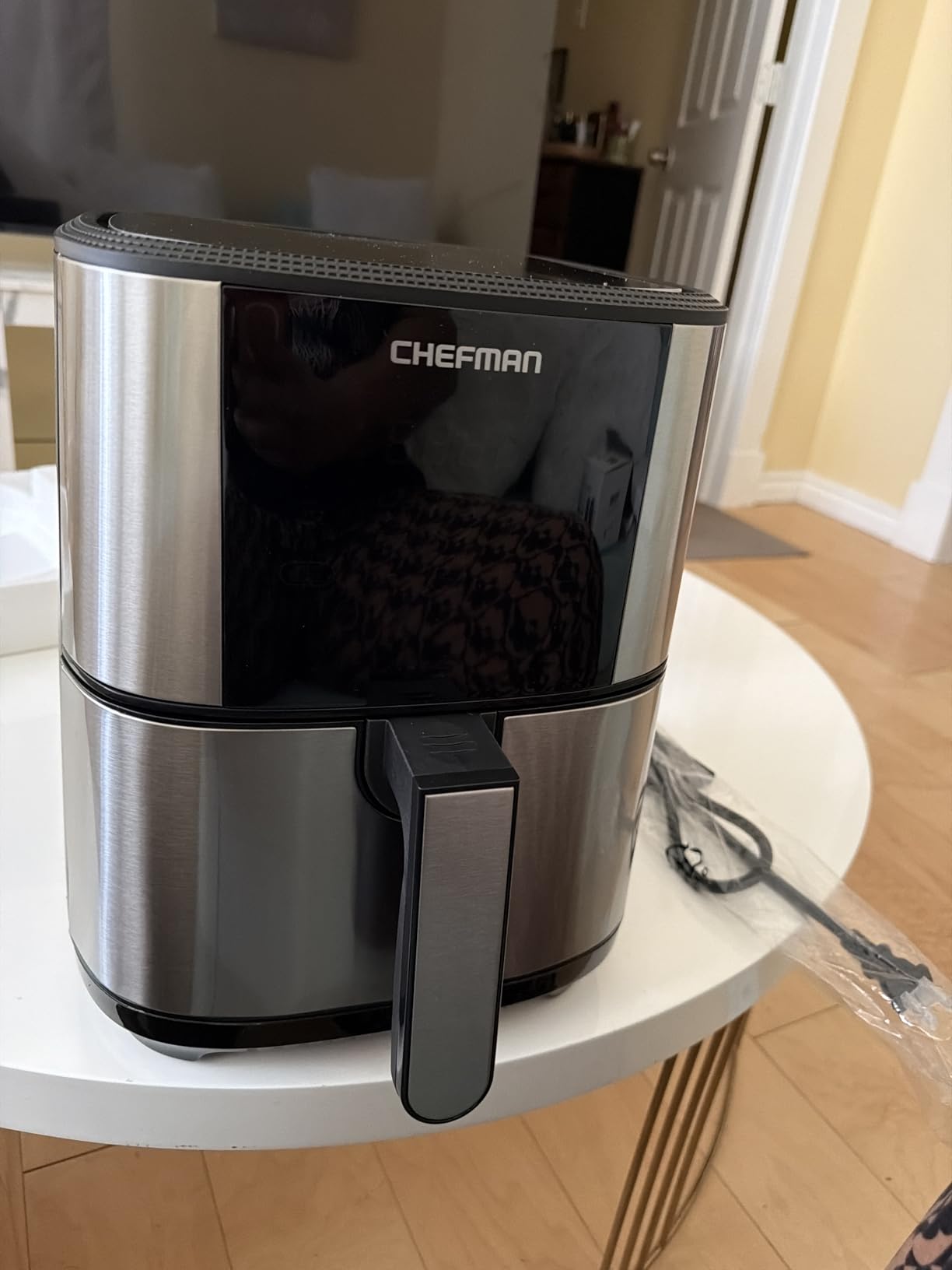 Chefman Air Fryer 8 Qt | TurboFry 4-in-1 with 450F Hi-Fry Option for Crispier Results | Bake, Dehydrate, Frozen | XL Nonstick Dishwasher-Safe Basket | Stainless Steel Customer Review Chefman Air Fryer 8 Qt | TurboFry 4-in-1 with 450F Hi-Fry Option for Crispier Results | Bake, Dehydrate, Frozen | XL Nonstick Dishwasher-Safe Basket | Stainless Steel - Customer Photo 2