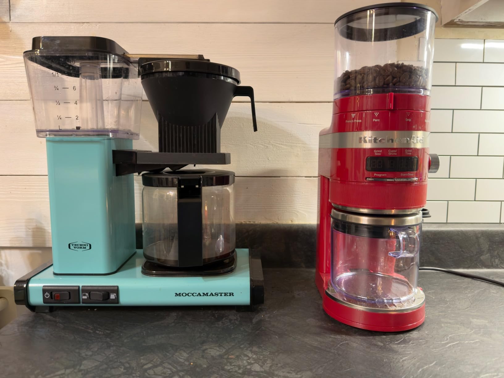 KitchenAid Burr Coffee Grinder - KCG8433 - Black Matte customer photo 1