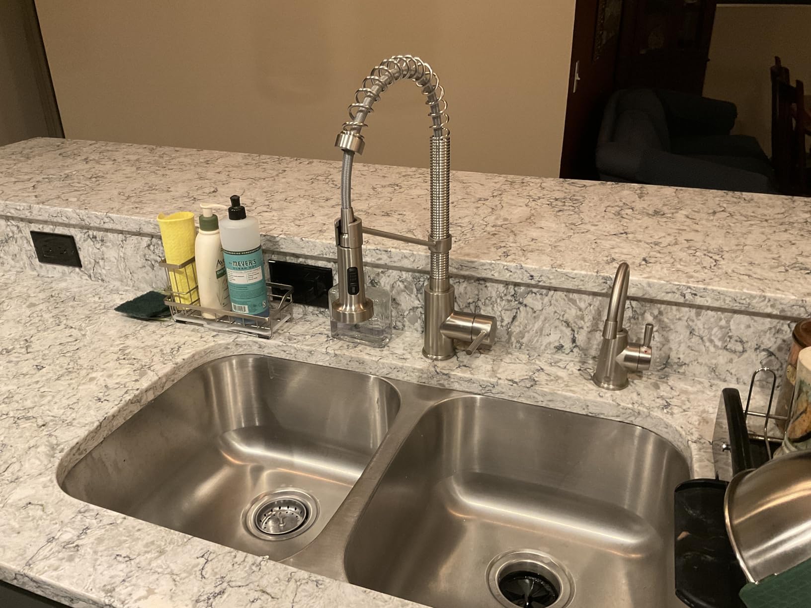 KRAUS Britt 2nd Gen Commercial Style Pull-Down Single Handle Kitchen Faucet in Spot Free Stainless Steel, KPF-1691SFS - Customer Photo 1
