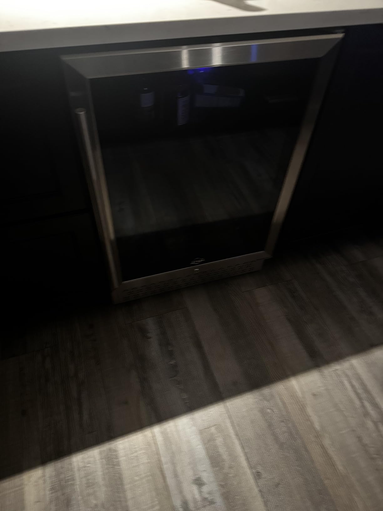 Tylza Wine and Beverage Refrigerator, 24 Inch Dual Zone Wine Beverage Cooler, Holds 20 Bottles and 88 Cans, Built-In and Freestanding, Seamless Glass Door, Under Counter Beer Wine Refrigerator Customer Review Tylza Wine and Beverage Refrigerator, 24 Inch Dual Zone Wine Beverage Cooler, Holds 20 Bottles and 88 Cans, Built-In and Freestanding, Seamless Glass Door, Under Counter Beer Wine Refrigerator - Customer Photo 1