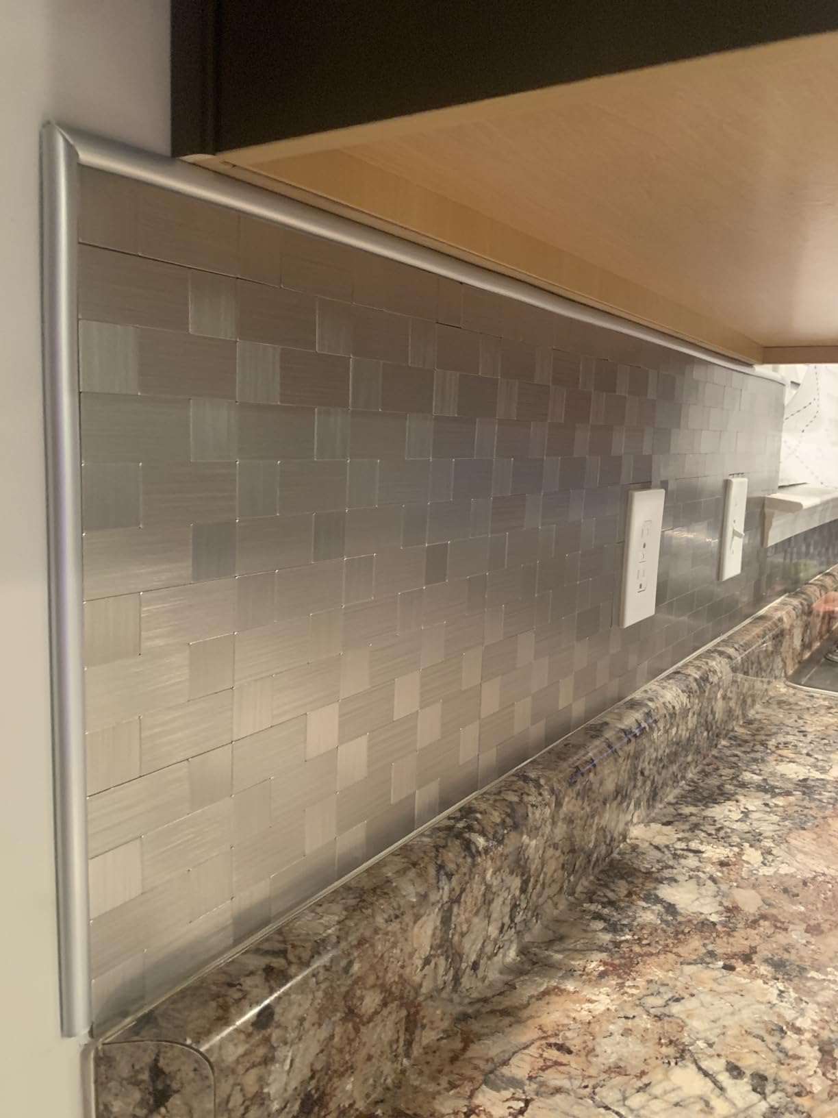 Yipscazo 10-Sheets Peel and Stick Backsplashes for Kitchen, Stick on Backsplash Stainless Steel Metal Tiles for Kitchen Walls Customer Review Yipscazo 10-Sheets Peel and Stick Backsplashes for Kitchen, Stick on Backsplash Stainless Steel Metal Tiles for Kitchen Walls - Customer Photo 1