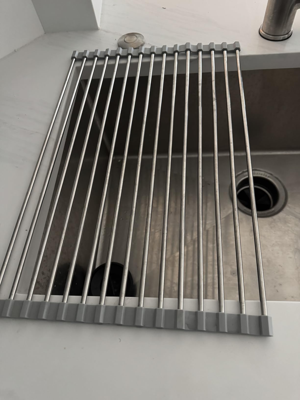 Seropy Roll Up Dish Drying Rack, Over The Sink Dish Drying Rack Kitchen Rolling Dish Drainer, Foldable Sink Rack Mat Stainless Steel Wire Dish Drying Rack for Kitchen Sink Counter Storage 17.5x11.8 Customer Review Seropy Roll Up Dish Drying Rack, Over The Sink Dish Drying Rack Kitchen Rolling Dish Drainer, Foldable Sink Rack Mat Stainless Steel Wire Dish Drying Rack for Kitchen Sink Counter Storage 17.5x11.8 - Customer Photo 1