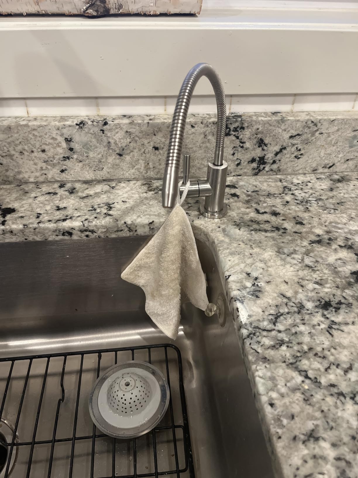 Whiffkitch Dishcloths Dishrags for Kitchen and Household Cleaning 9x9 6-Pack Non-Scratch 2-Ply Weave, Bamboo-Rayon Fabric, Absorbent, Washable, Long-Lasting - Customer Photo 2