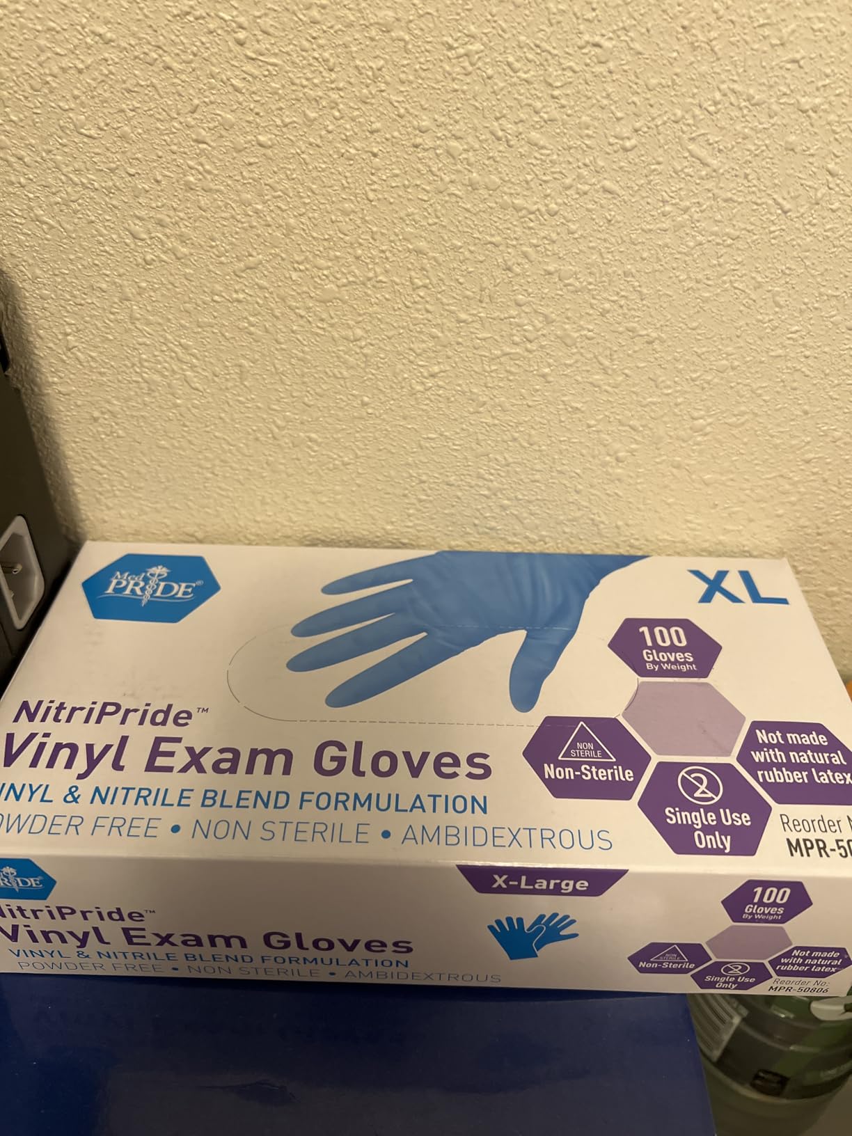 MED PRIDE Nitrile/Vinyl Blend Exam Gloves, Powder-Free, Latex-Free, Disposable, Non-Sterile, Blue - Customer Photo 1