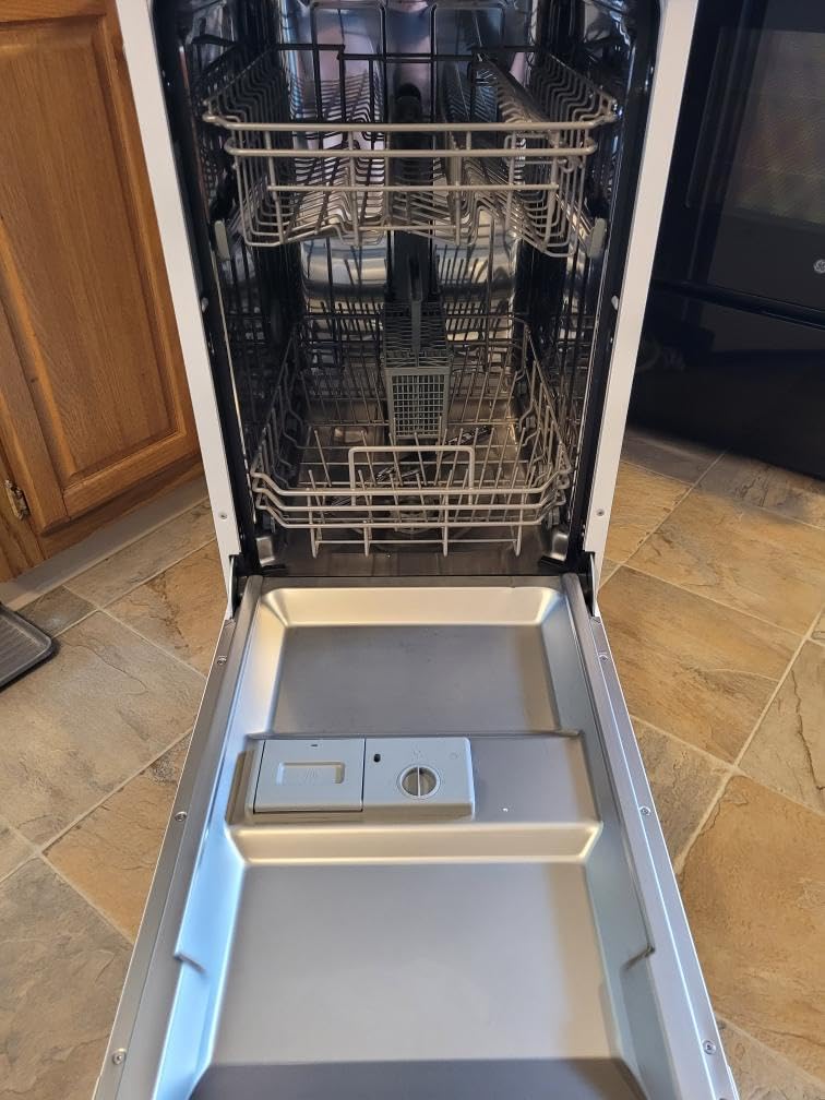SPT SD-9263WA 18 Wide Portable Dishwasher with ENERGY STAR, 6 Wash Programs, 8 Place Settings and Stainless Steel Tub - White - Customer Photo 2
