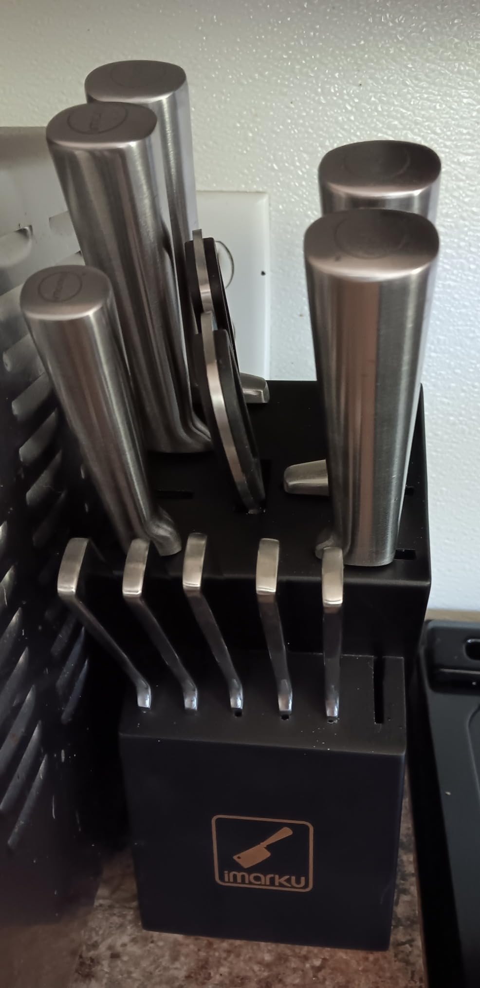 imarku Knife Set - Kitchen Knife Set 15 Pieces Japanese Stainless Steel Knife Block Set with Sharpener - Dishwasher Safe Kitchen's Knives - Ultra Sharp Chef Knife Set for Kitchen - Customer Photo 2