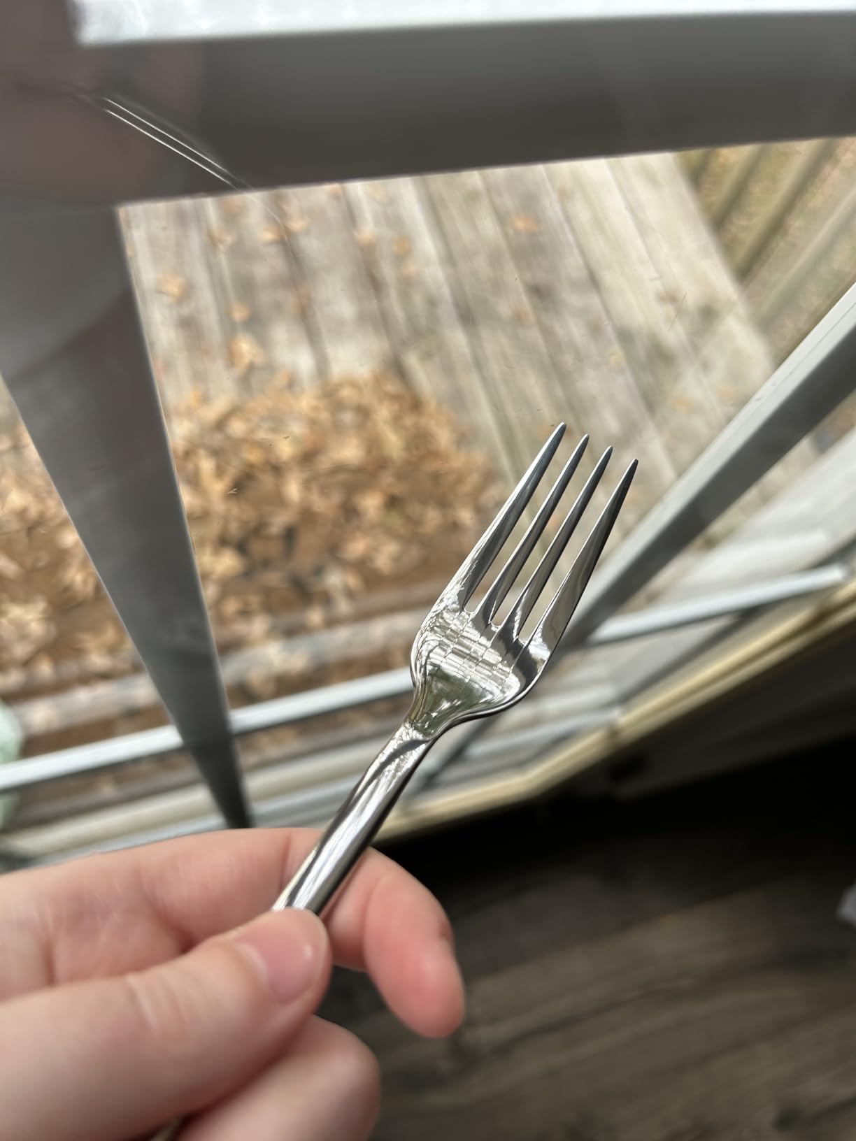KINGSTONE Black Silverware Set, 20-Piece Flatware Set for 4, 18/10 Stainless Steel Cutlery for Home Kitchen and Restaurant Customer Review KINGSTONE Black Silverware Set, 20-Piece Flatware Set for 4, 18/10 Stainless Steel Cutlery for Home Kitchen and Restaurant - Customer Photo 2