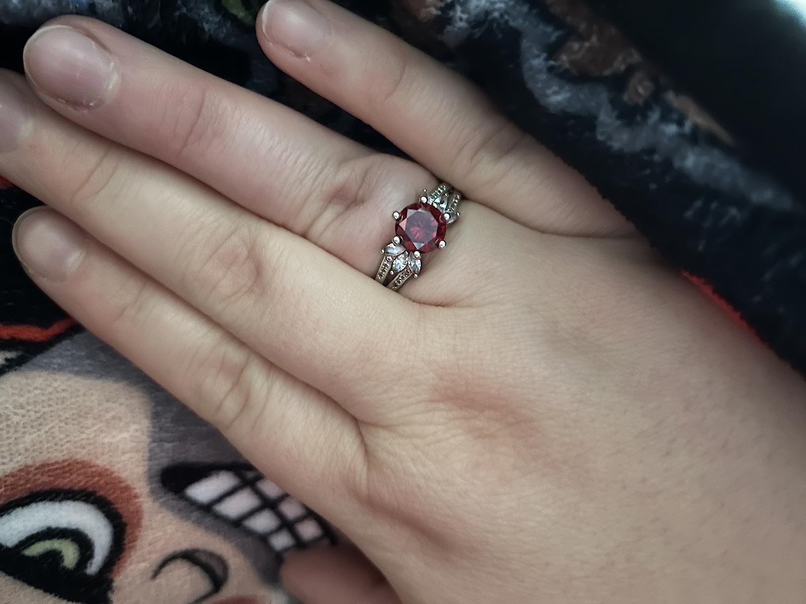 Jackpot Candles Maui Mai Tai Candle with Ring Inside (Surprise Jewelry Valued at 15 to 5,000 Dollars) Ring Size 7 - Customer Photo 1