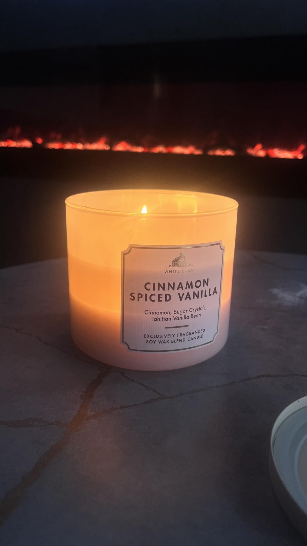 Bath and Body Works, White Barn 3-Wick Candle w/Essential Oils - 14.5 oz - 2021 Core Scents! (Cinnamon Spiced Vanilla) - Customer Photo 1