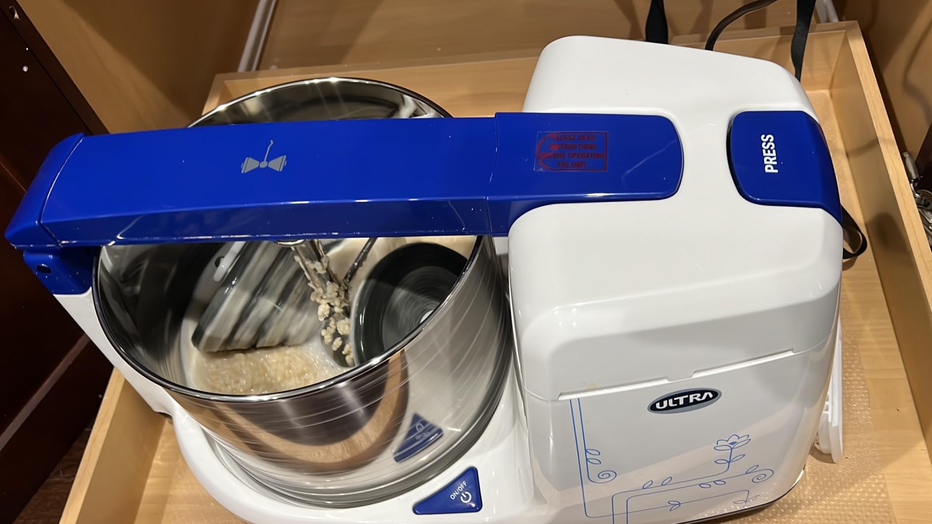 Ultra Bigg+ 2.5 Liter Table Top Wet Grinder | With Atta Kneader 110 Volt For USA & Canada, Blue Customer Review Ultra Bigg+ 2.5 Liter Table Top Wet Grinder | With Atta Kneader 110 Volt For USA & Canada, Blue - Customer Photo 1