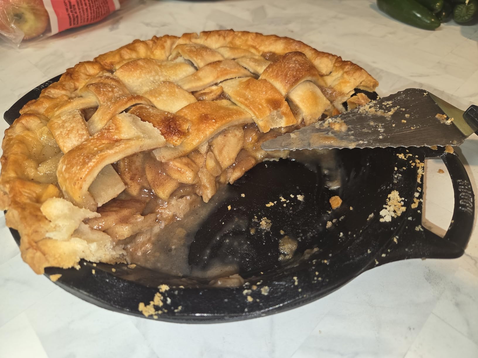 Lodge Cast Iron 9 Inch Pie Pan - Customer Photo 2