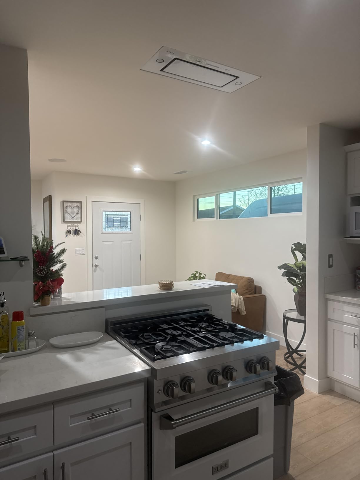 IKTCH New 36 inch Range Hood Insert, 900 CFM Ducted/Ductless Range Hood with 4 Speed Fan, Black Stainless Steel & Tempered Glass and Gesture Sensing&Touch Control Making life Smarter - Customer Photo 1