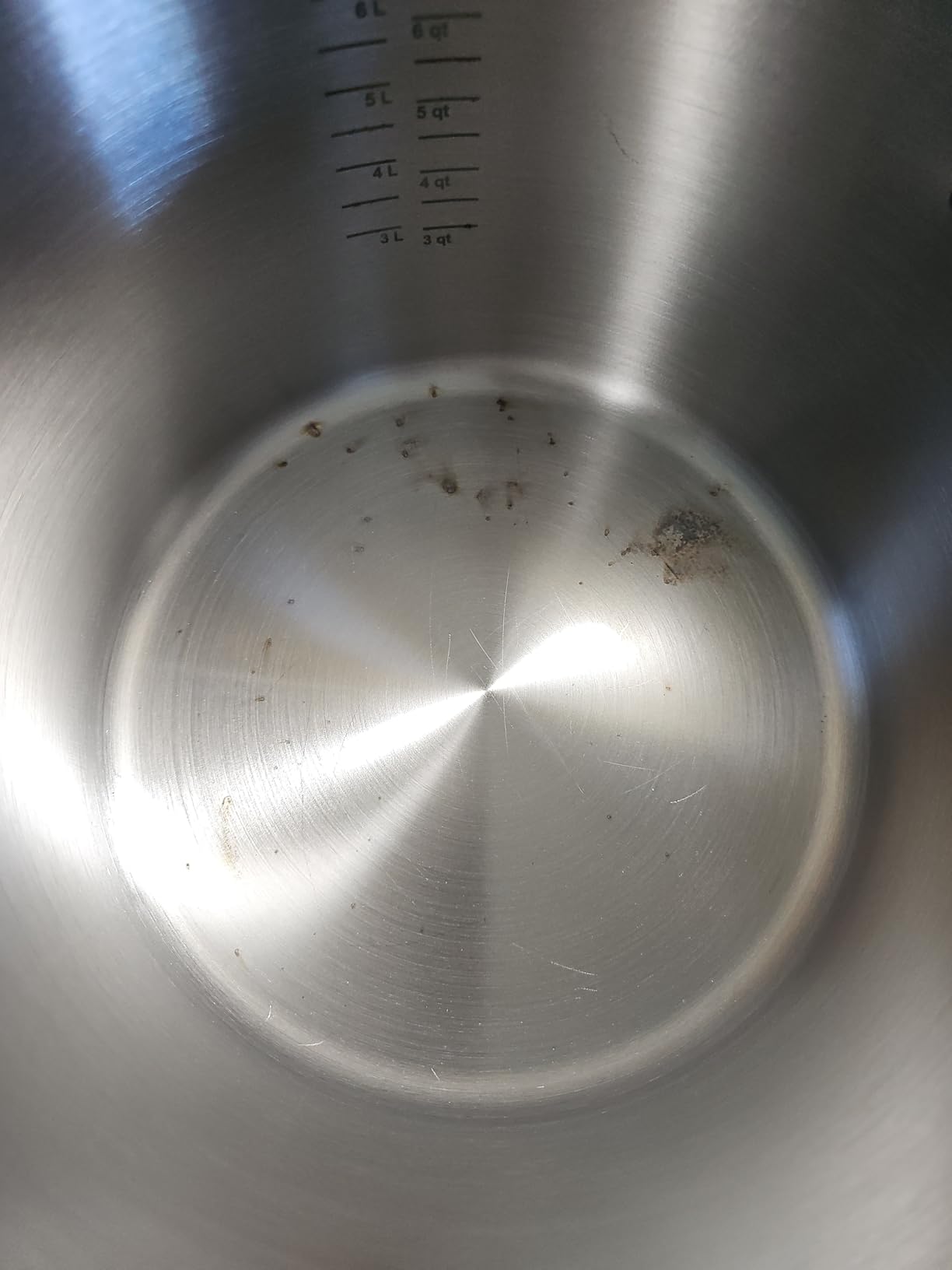 KitchenAid 71022 Stainless Steel Stockpot with Measuring Marks and Lid, 8 Quart - Brushed Stainless Steel - Customer Photo 4