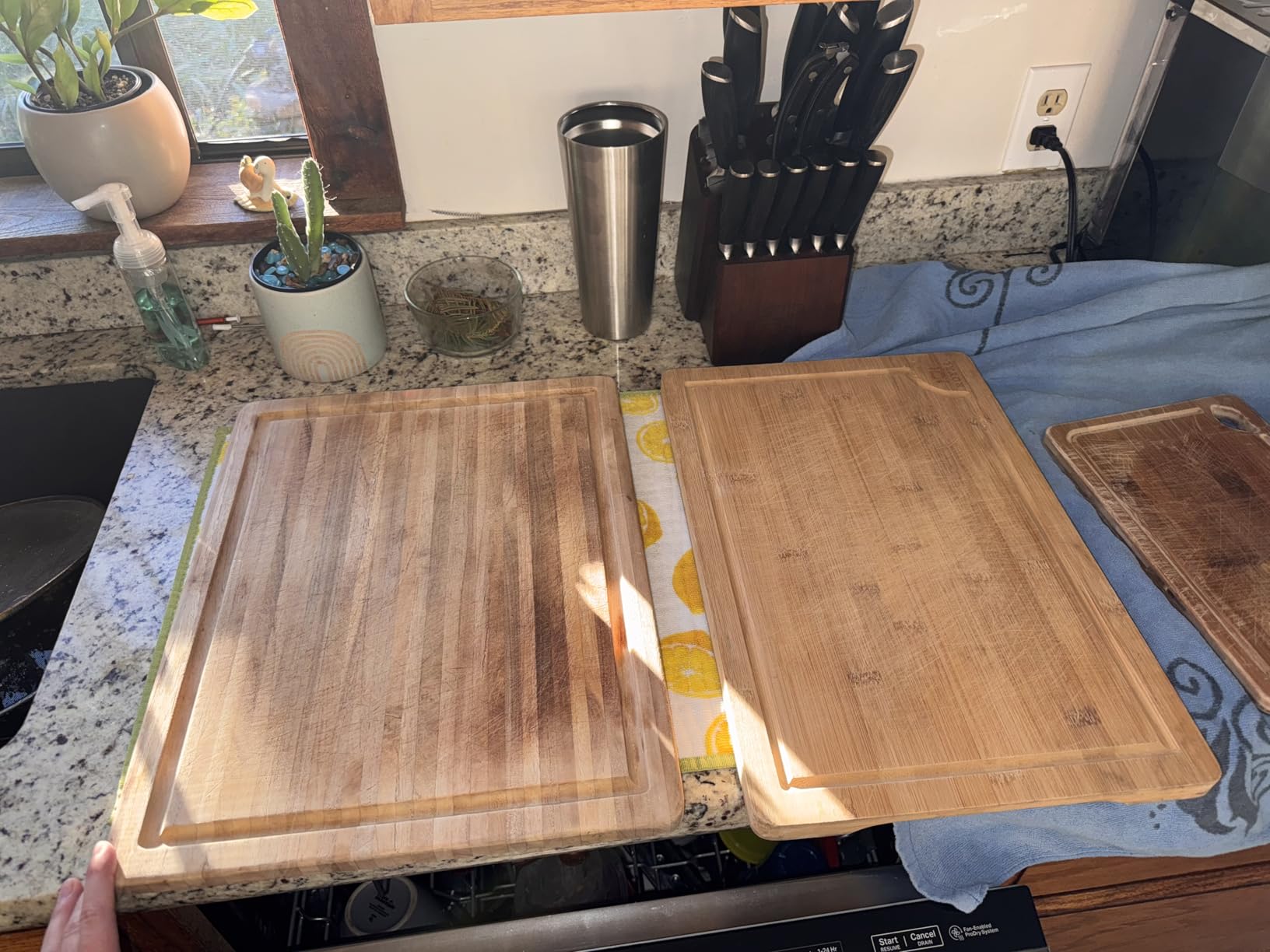 Kate Naturals Mineral Oil for Wood Cutting Board, Butcher Block, and Knife. Food Grade Mineral Oil for Wooden Cutting Board & Utensils (8oz, Food Safe) Customer Review Kate Naturals Mineral Oil for Wood Cutting Board, Butcher Block, and Knife. Food Grade Mineral Oil for Wooden Cutting Board & Utensils (8oz, Food Safe) - Customer Photo 2