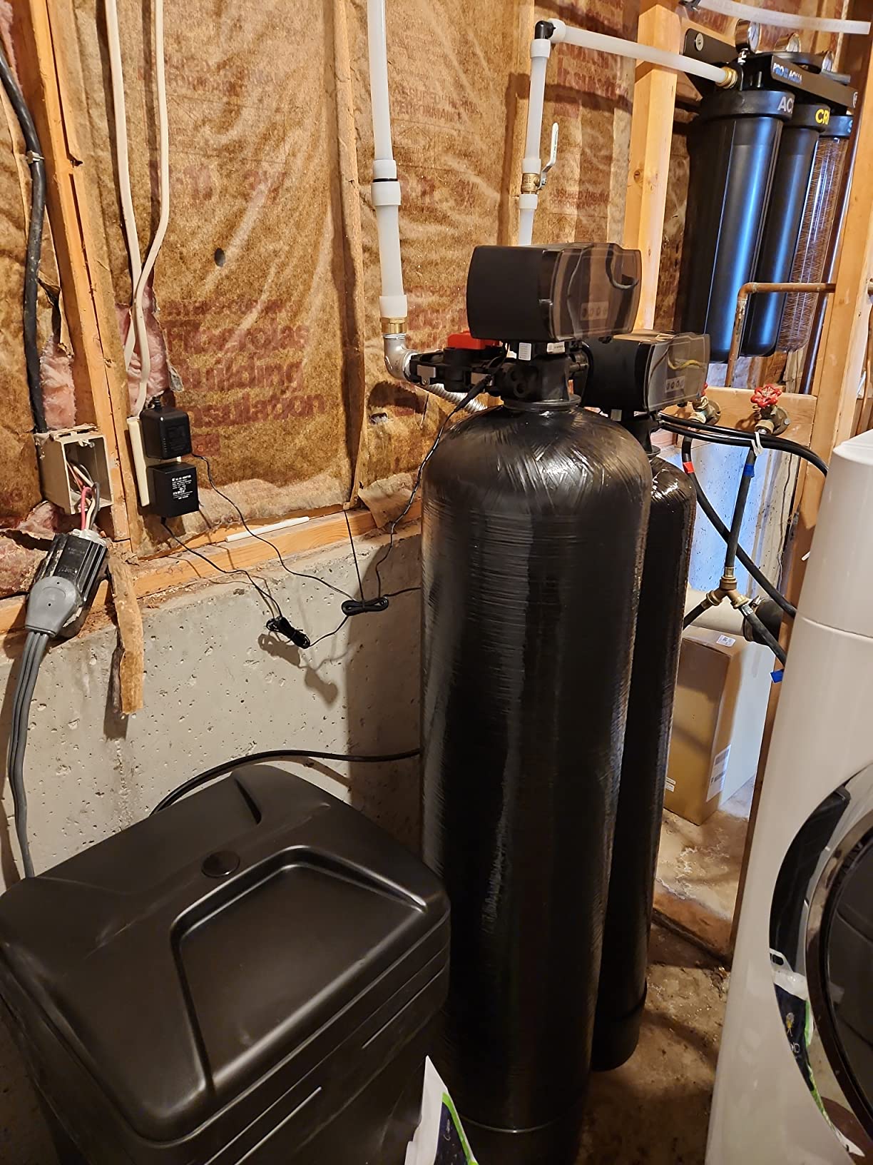 PRO+AQUA Elite 5-Stage Whole House Water Softener and Filter Bundle System for Well Water | Reduces Heavy Metals, Iron, Sulfur, Sediment, Chlorine, and More | Ideal for 3-4 Bathrooms (3 System Bundle) Customer Review PRO+AQUA Elite 5-Stage Whole House Water Softener and Filter Bundle System for Well Water | Reduces Heavy Metals, Iron, Sulfur, Sediment, Chlorine, and More | Ideal for 3-4 Bathrooms (3 System Bundle) - Customer Photo 1